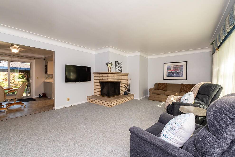 Lawton, MI 49065,63862 32nd ST