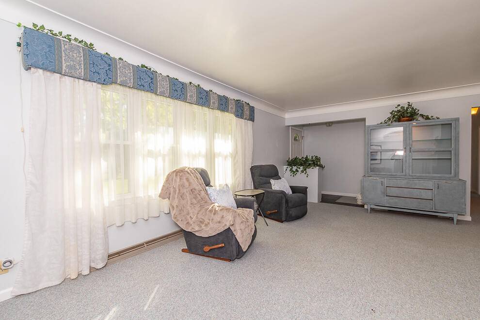 Lawton, MI 49065,63862 32nd ST