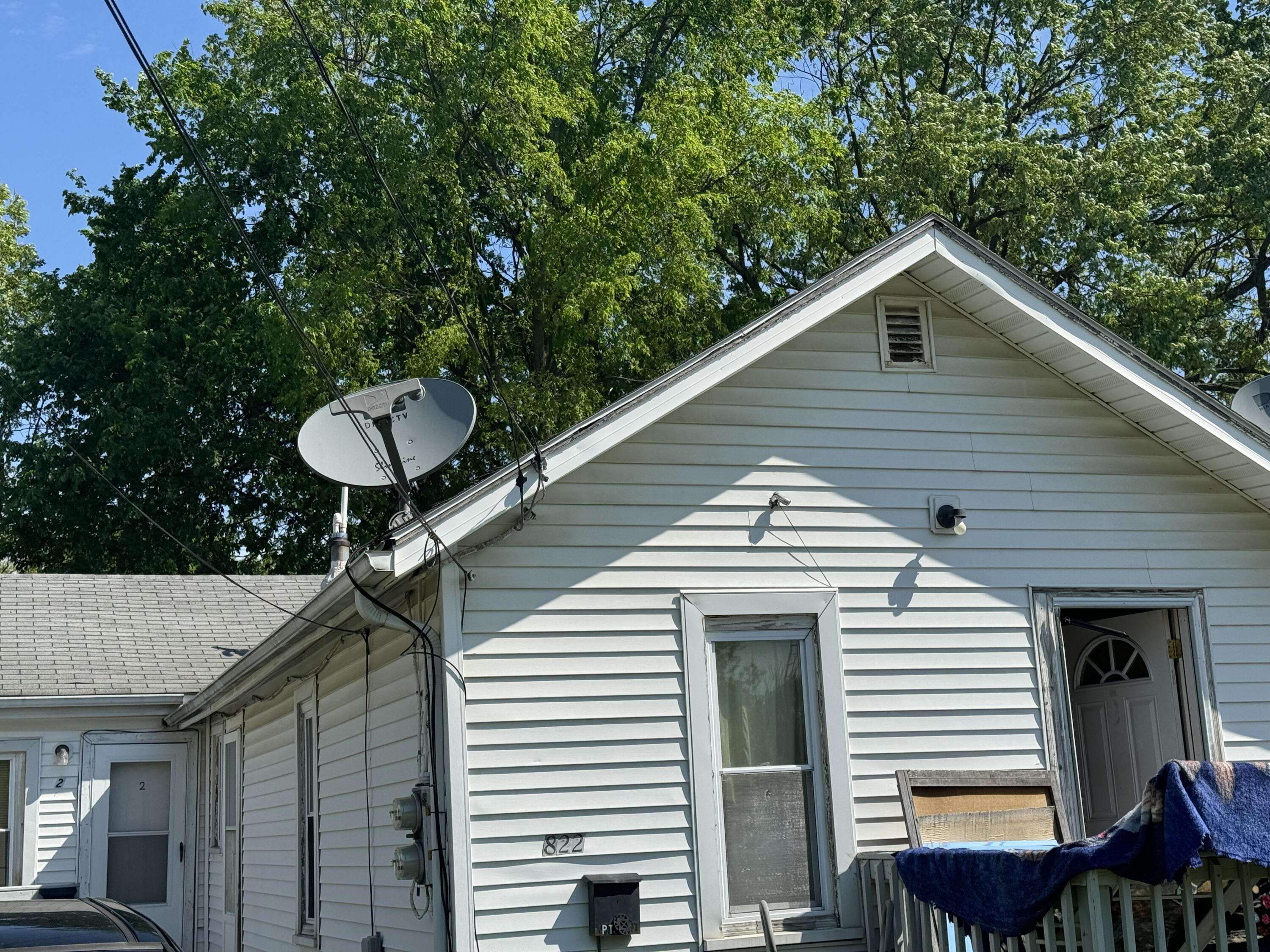 Flint, MI 48507,822 Campbell ST