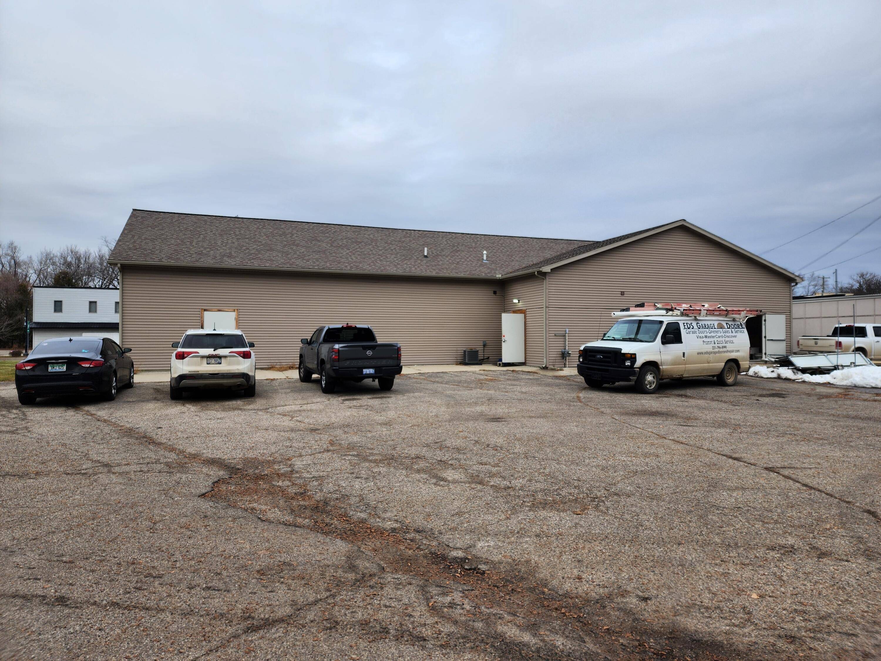 Remus, MI 49340,165 W Wheatland AVE