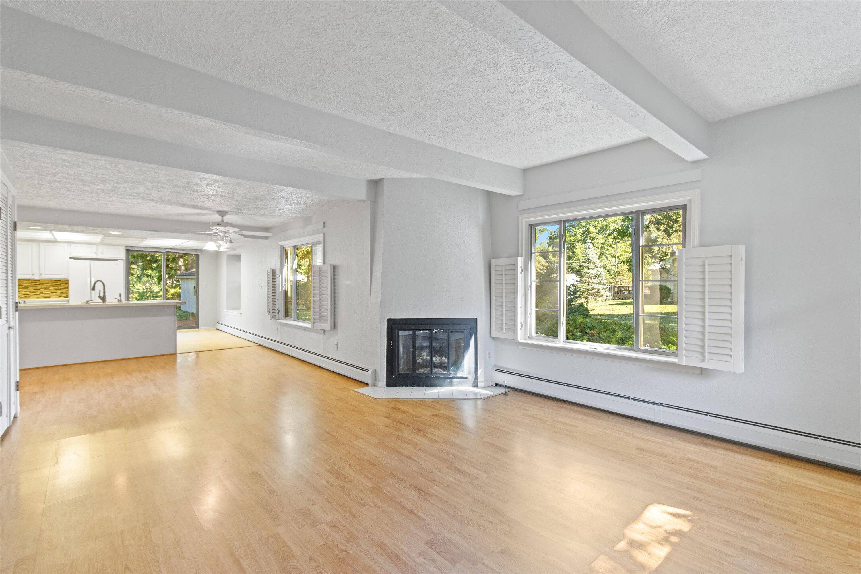 Shelby Twp, MI 48317,8919 Janis ST