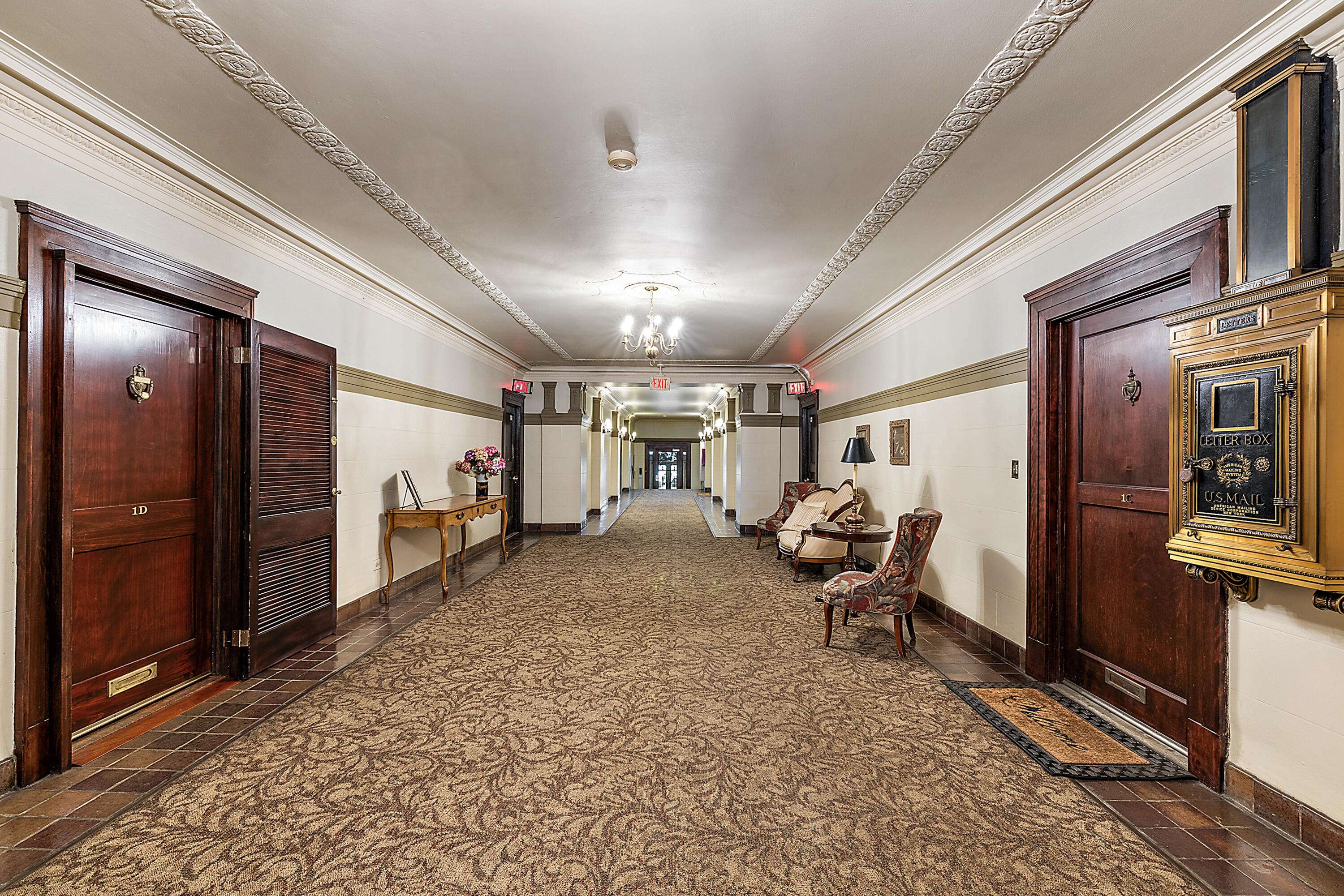 Detroit, MI 48214,8120 E Jefferson AVE #7C