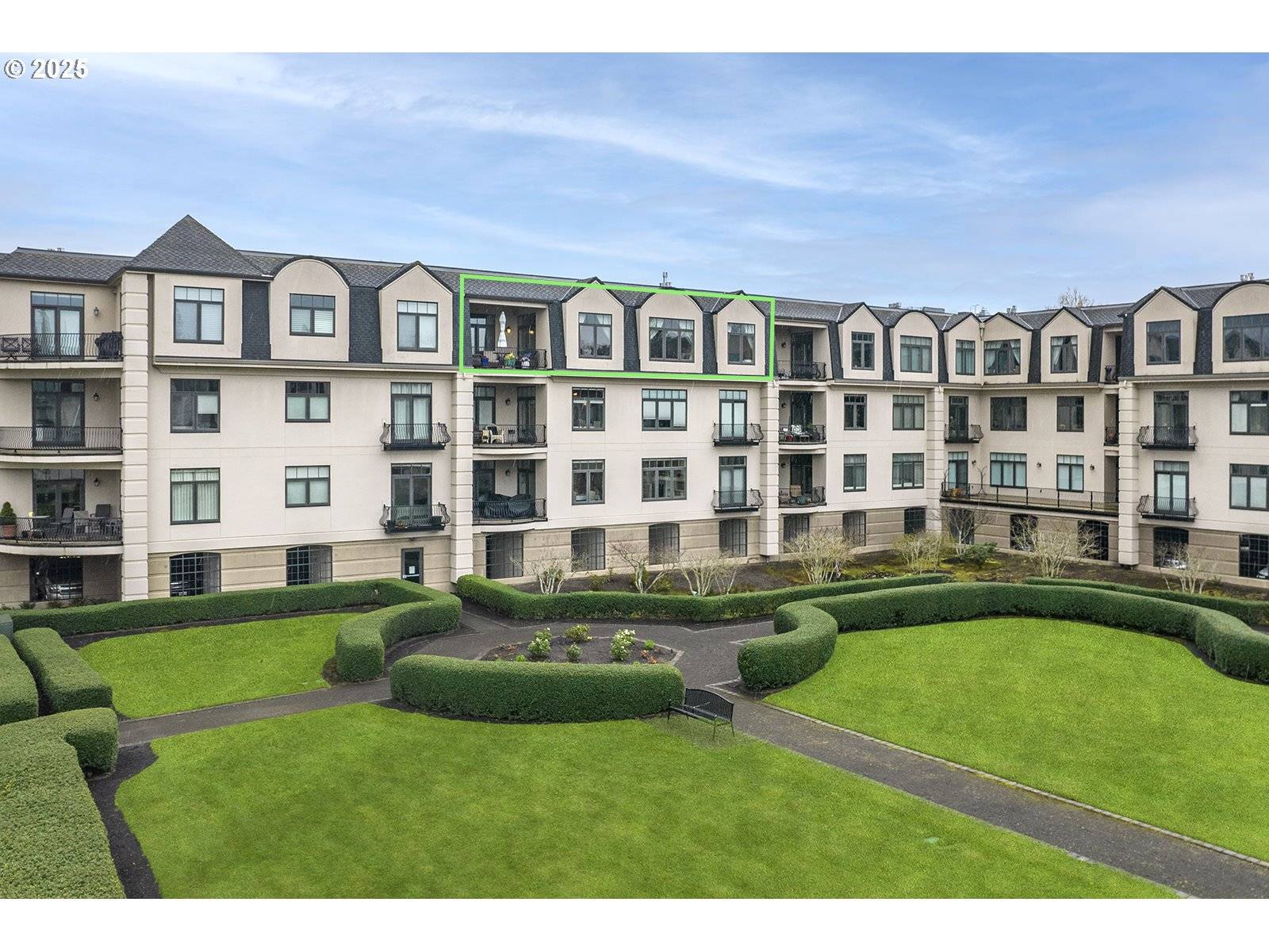 Portland, OR 97217,707 N HAYDEN ISLAND DR #413