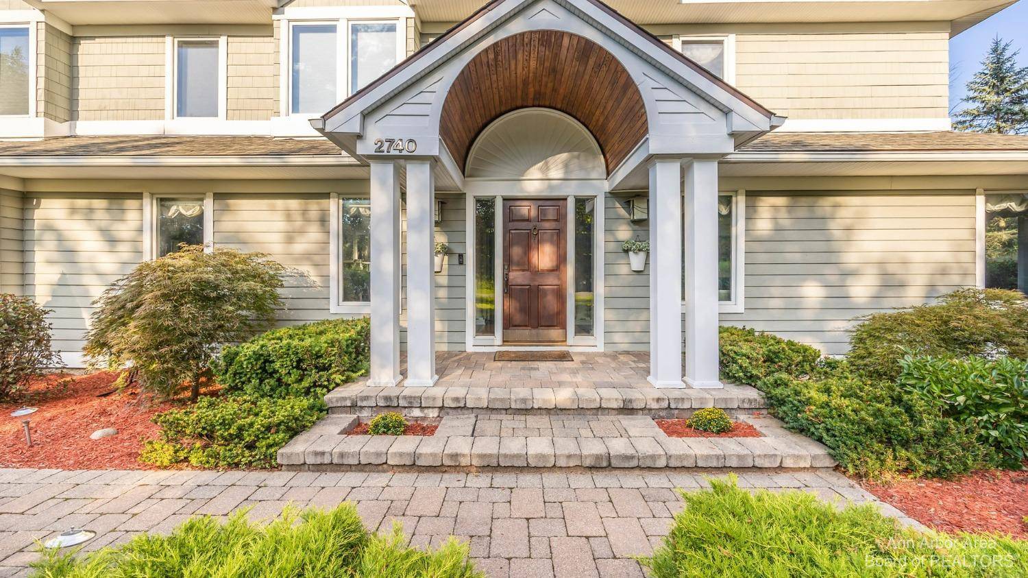 Dexter, MI 48130,2740 Bent Tree DR