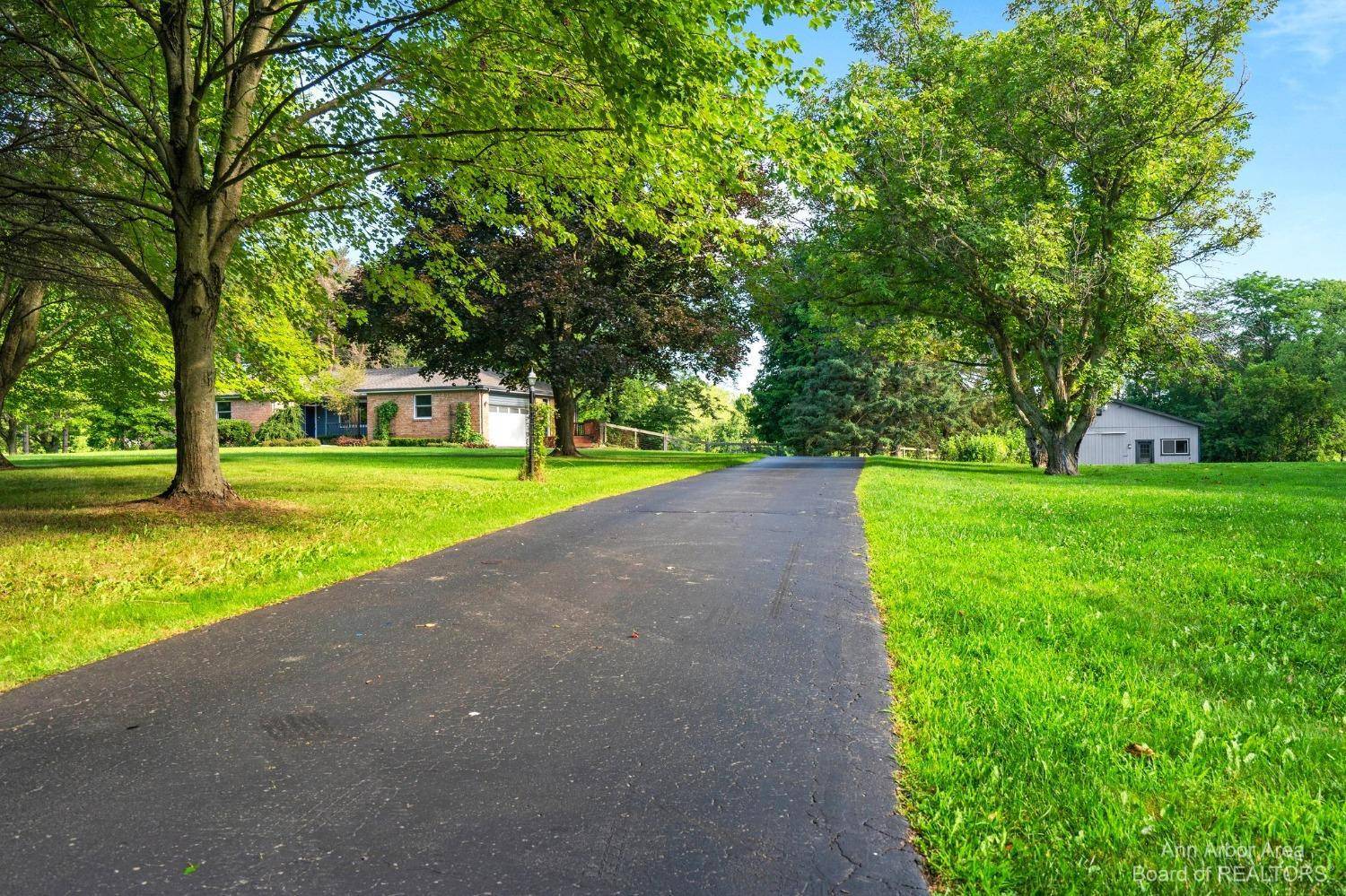 Dexter, MI 48130,11330 N Territorial RD