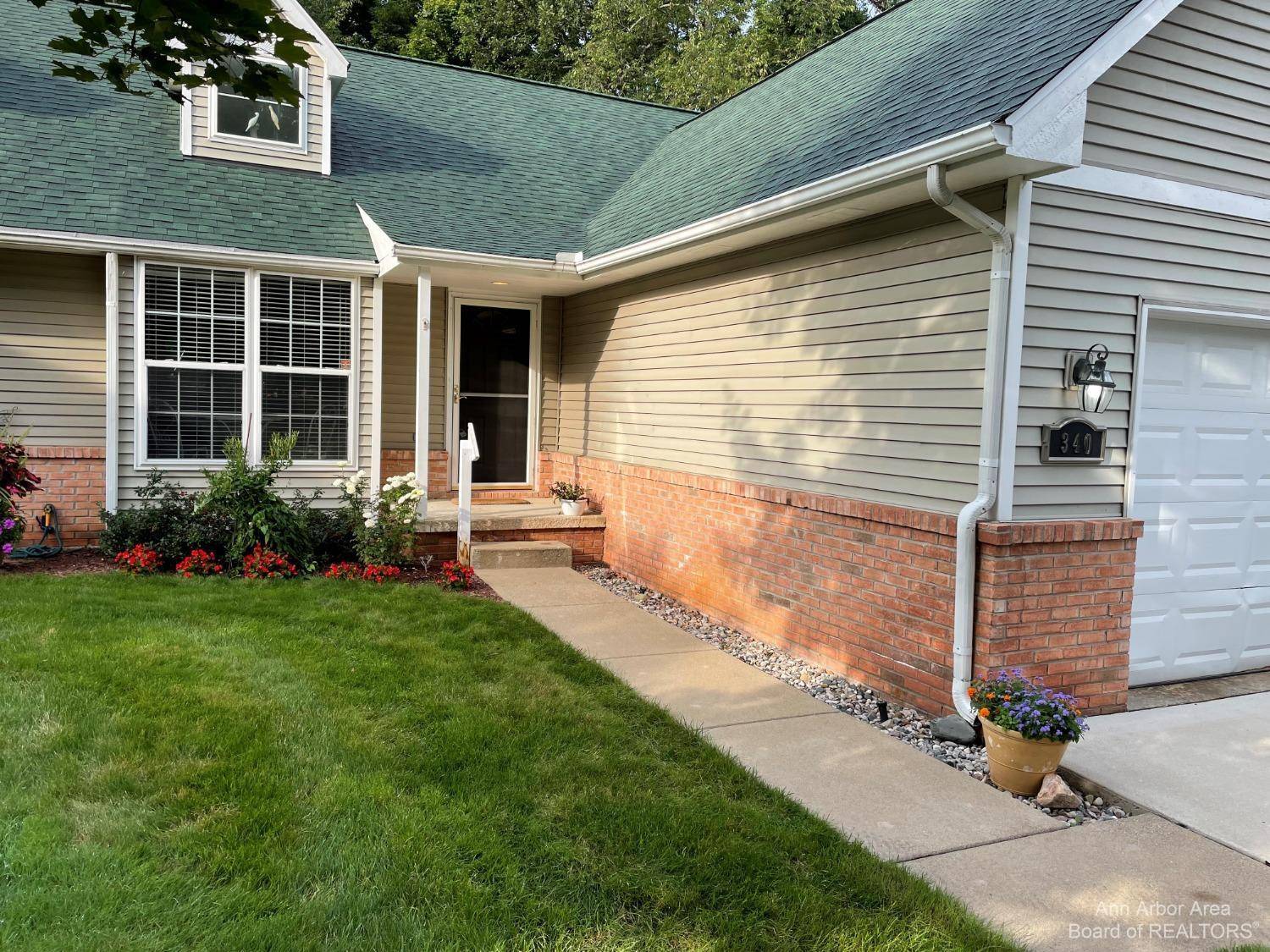 Manchester, MI 48158,340 Wildwood DR