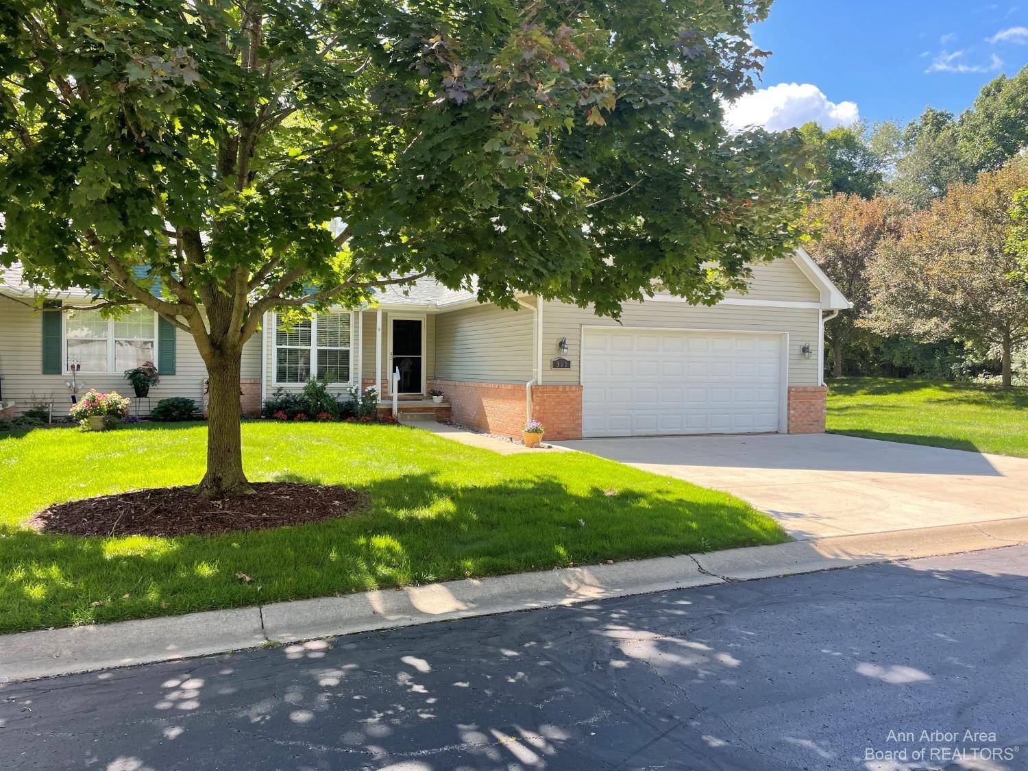 Manchester, MI 48158,340 Wildwood DR