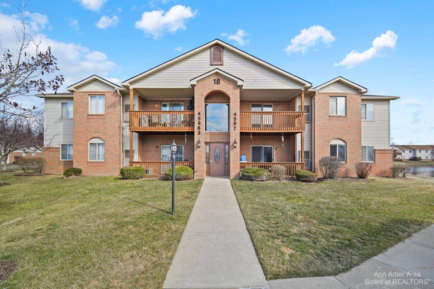 Belleville, MI 48111,45967 Tallgrass CT #70