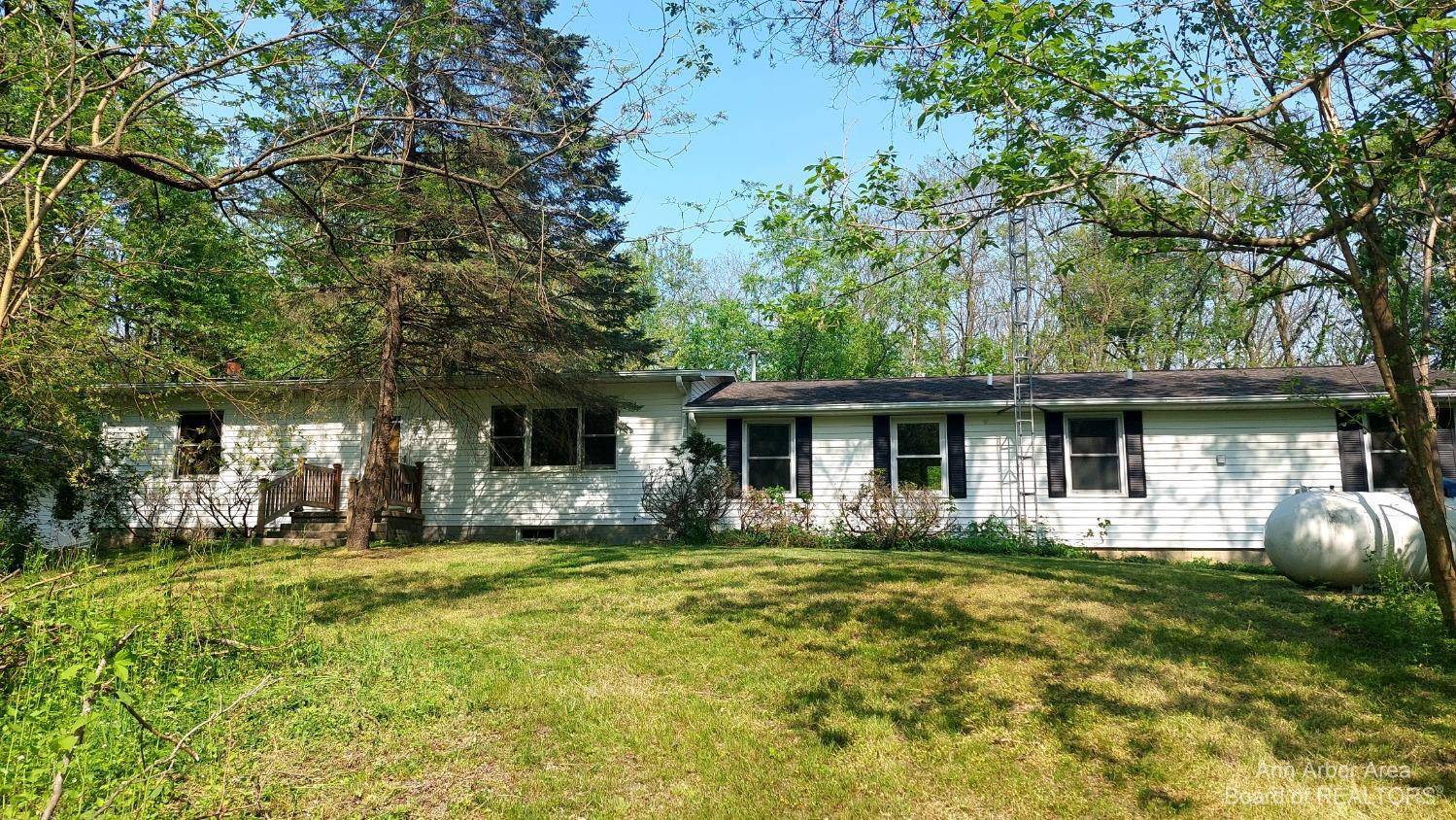 Manchester, MI 48158,4881 Sylvan RD