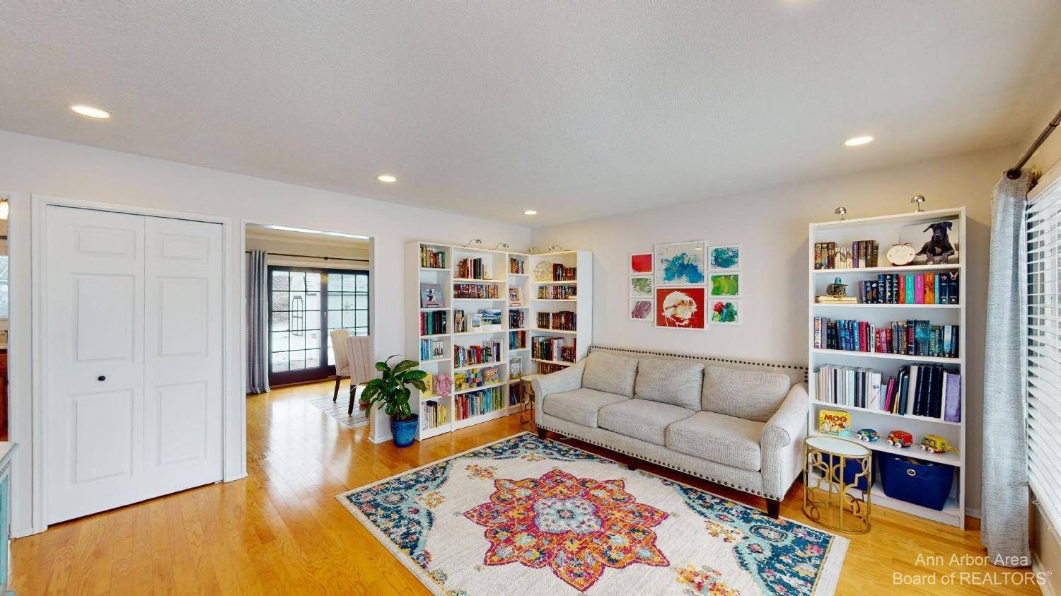 Farmington, MI 48336,33027 Meadowlark ST