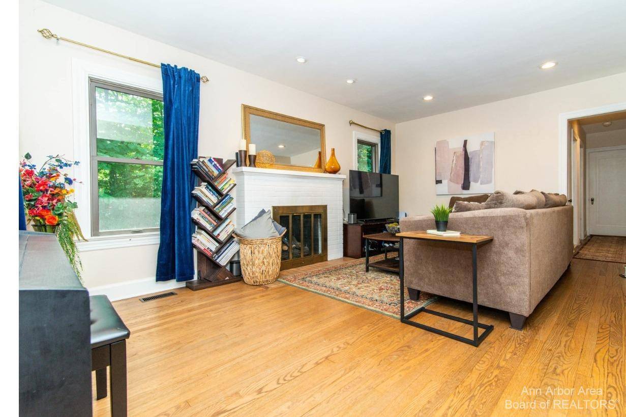 Ann Arbor, MI 48103,726 Soule BLVD