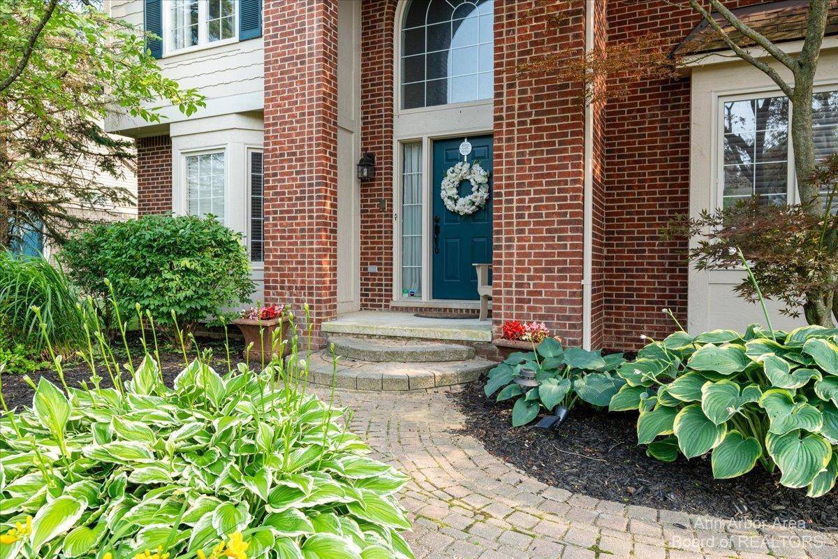 Canton, MI 48188,47443 Madison