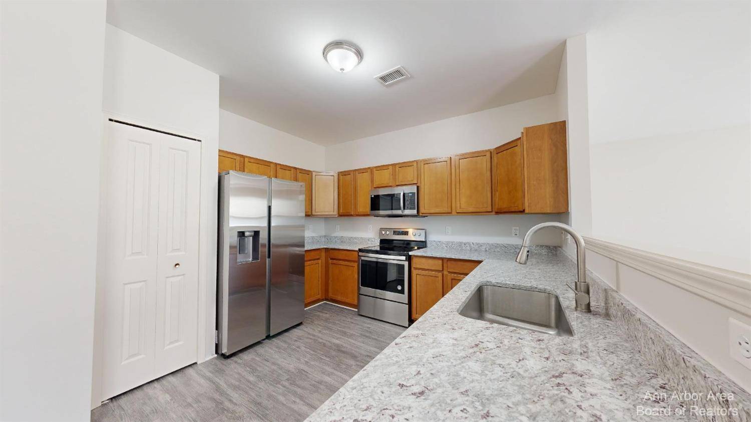 Canton, MI 48188,47440 Pembroke DR