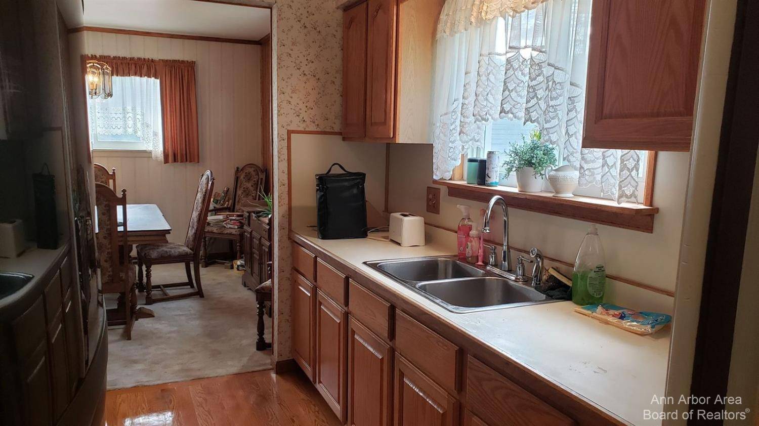 Willis, MI 48191,12023 Tuttle Hill