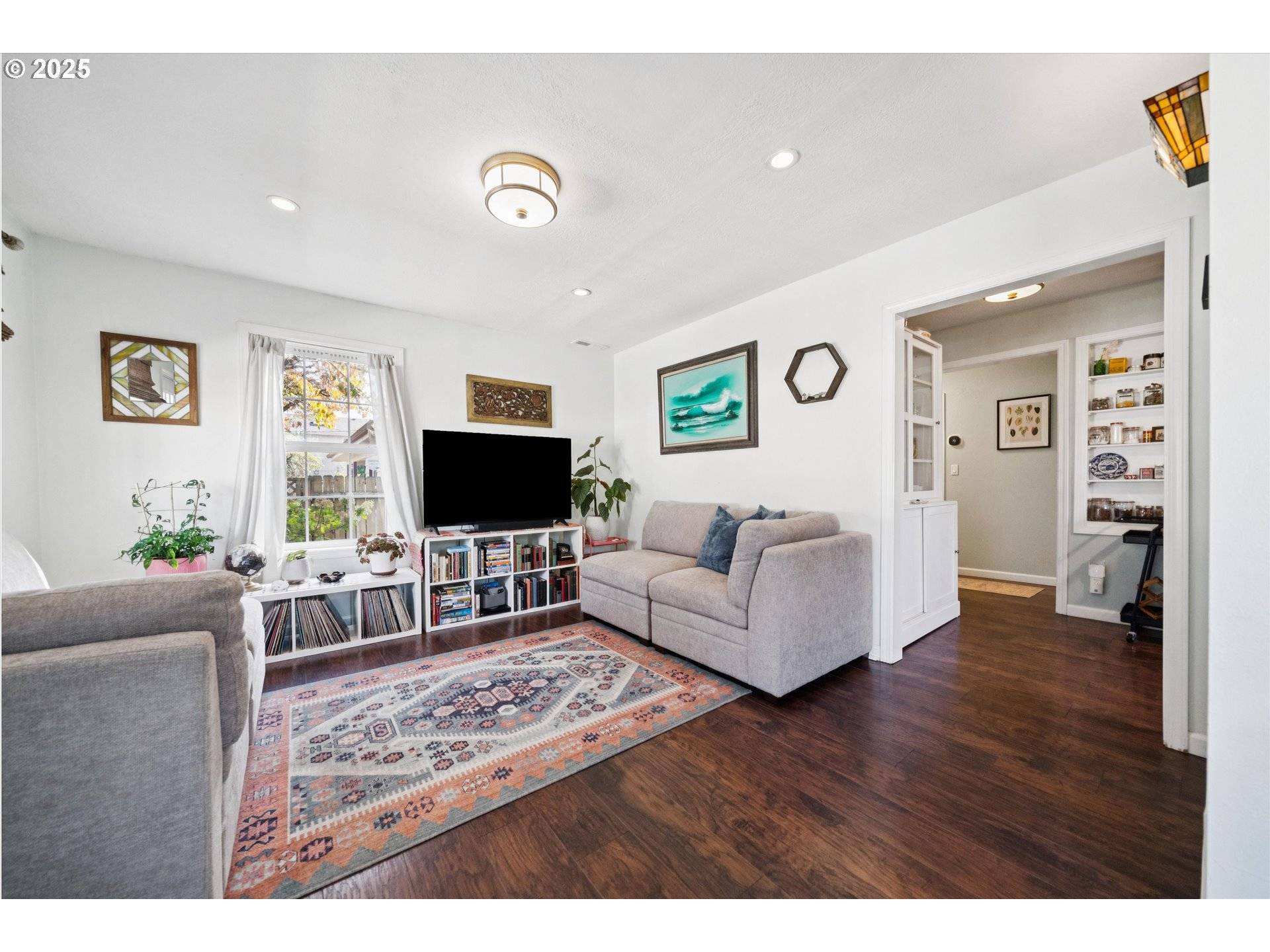 Portland, OR 97216,2405 SE 84TH AVE