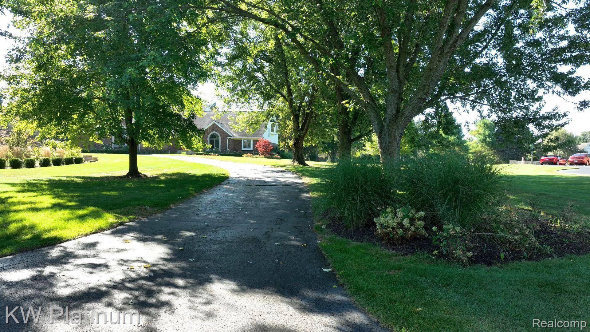 Clarkston, MI 48348,3835 KLAIS DR