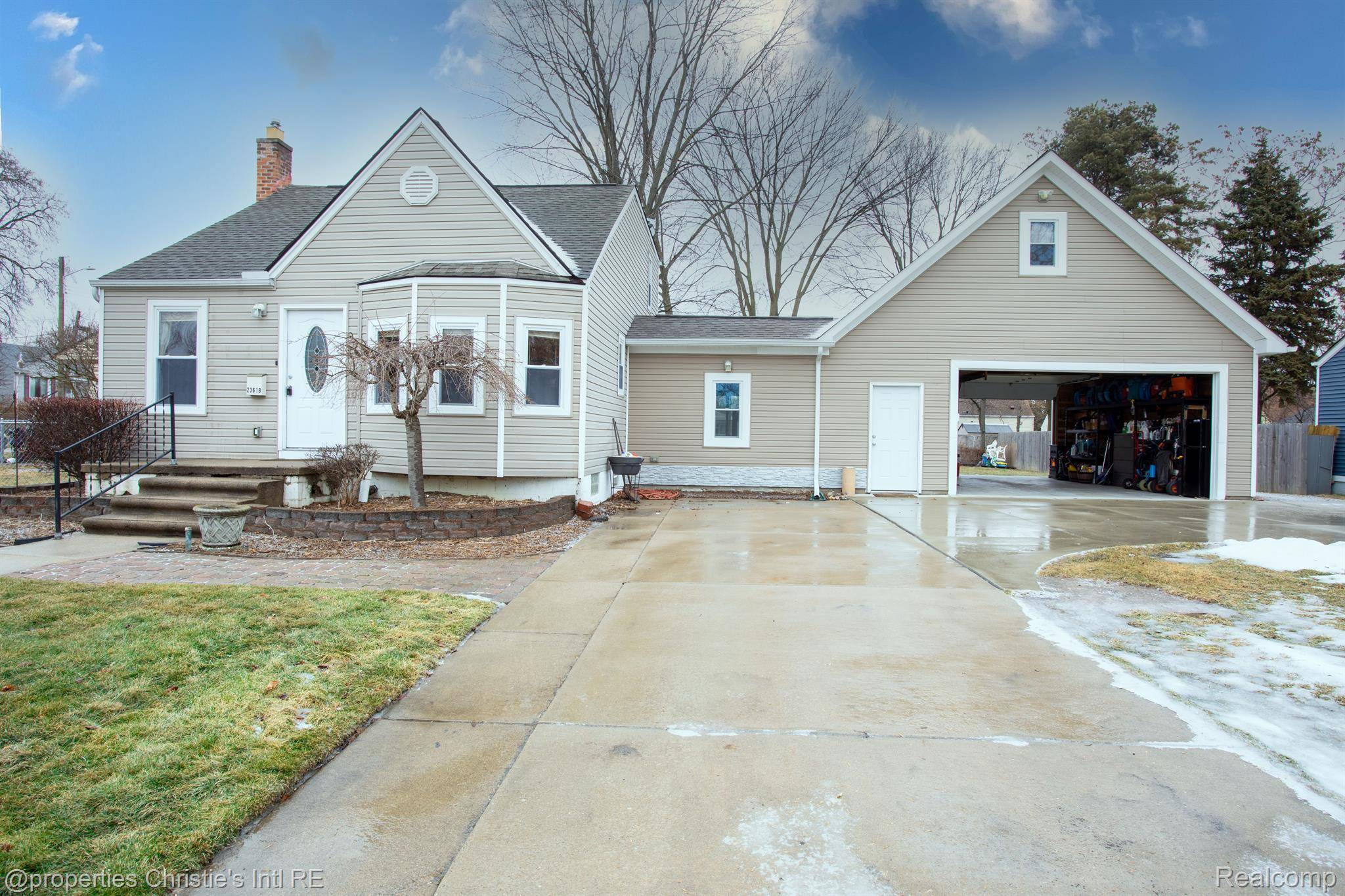 Clinton Township, MI 48036,23619 E SCOTT BLVD