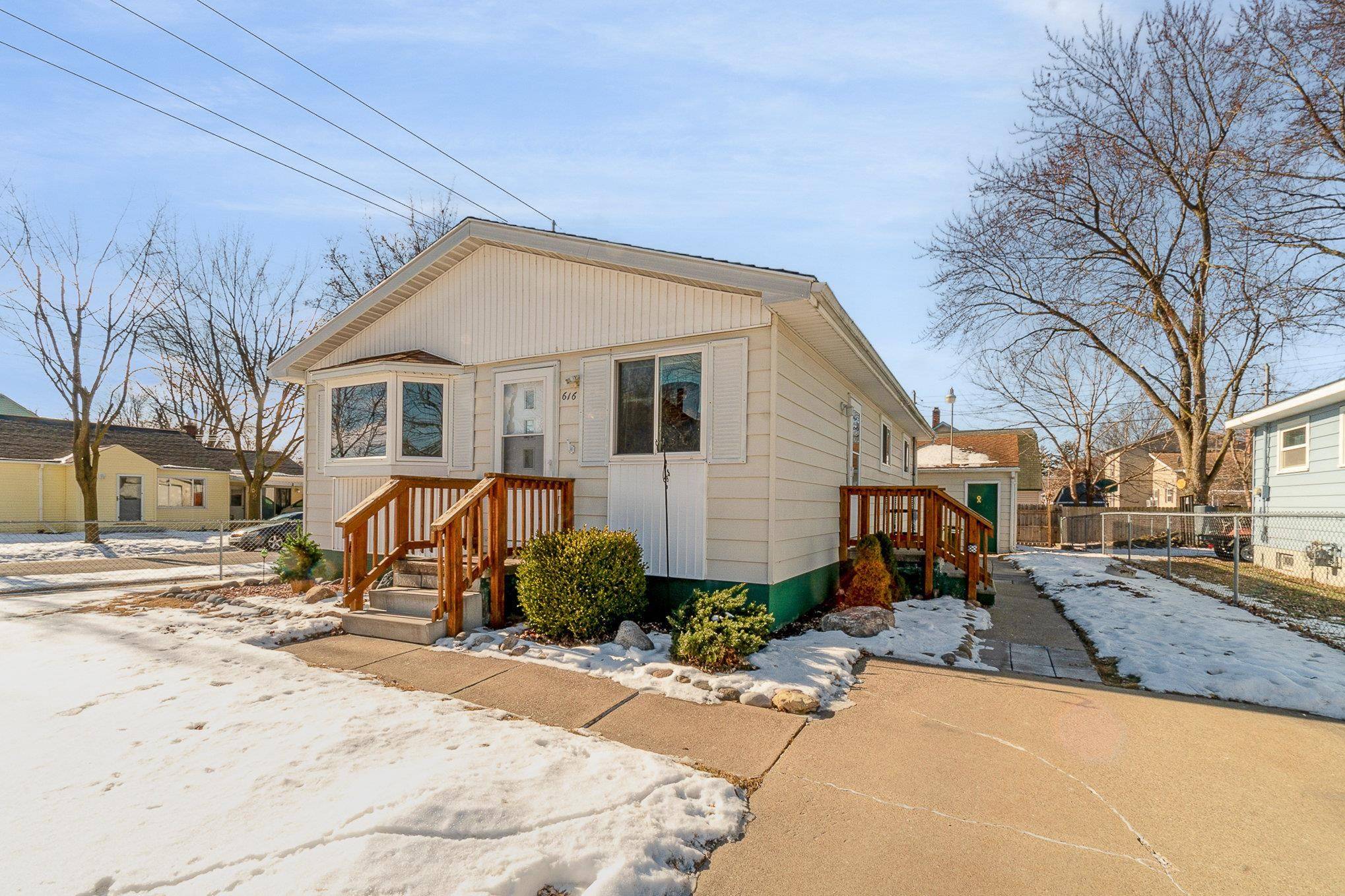 Bay City, MI 48708,616 Marsac ST