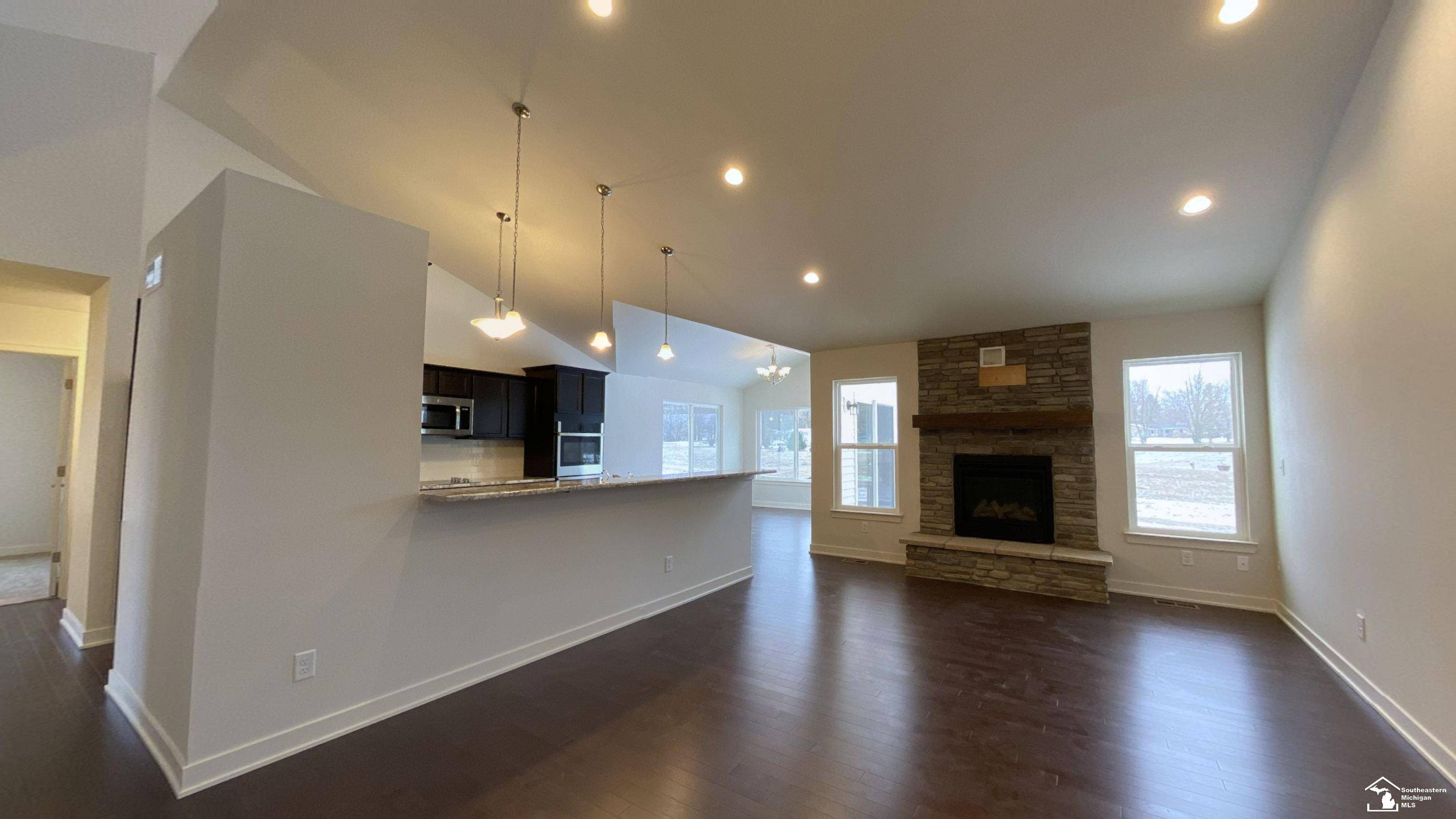 Monroe, MI 48161,3148 Apple Blossom WAY