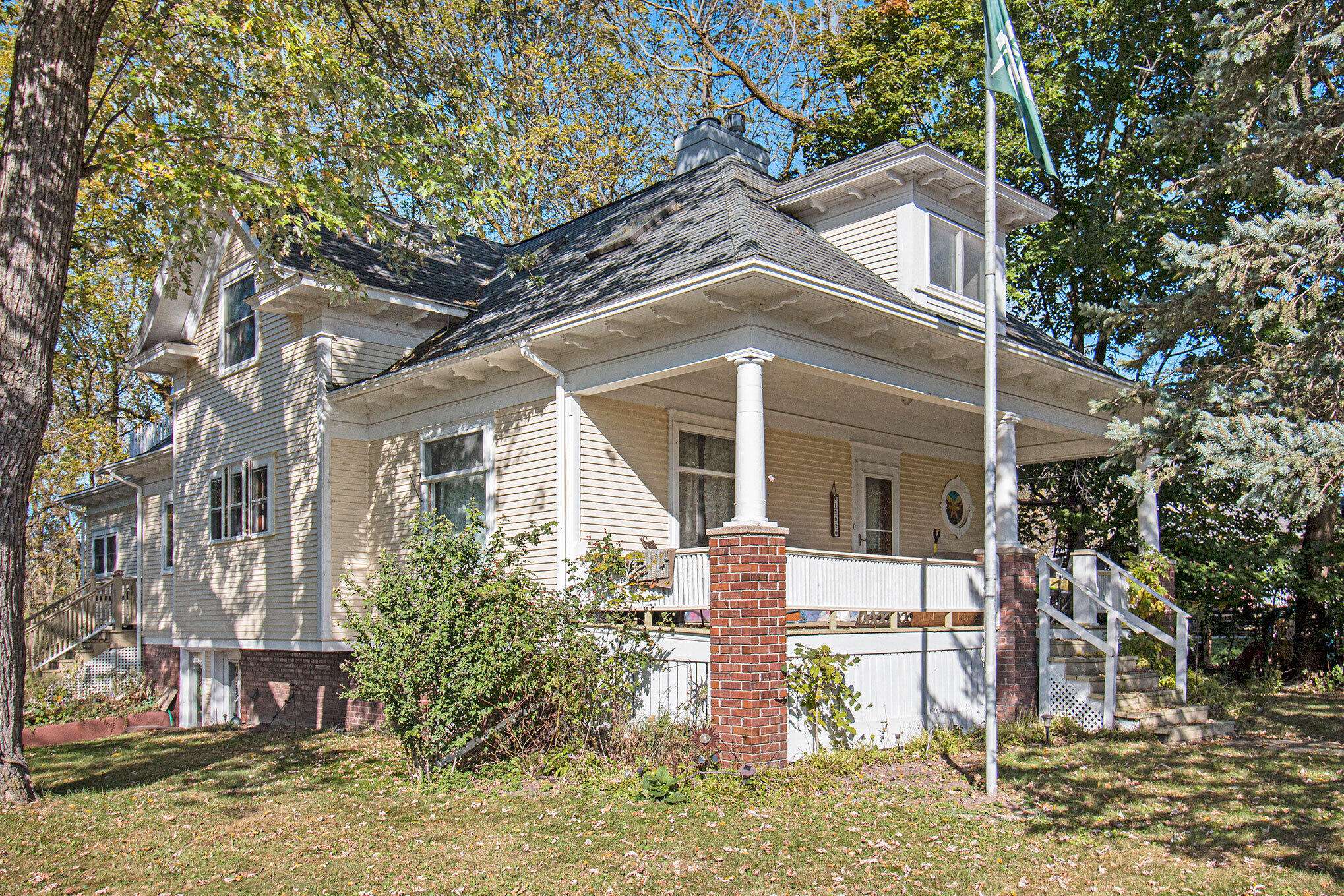 Bath, MI 48808,13920 Main ST