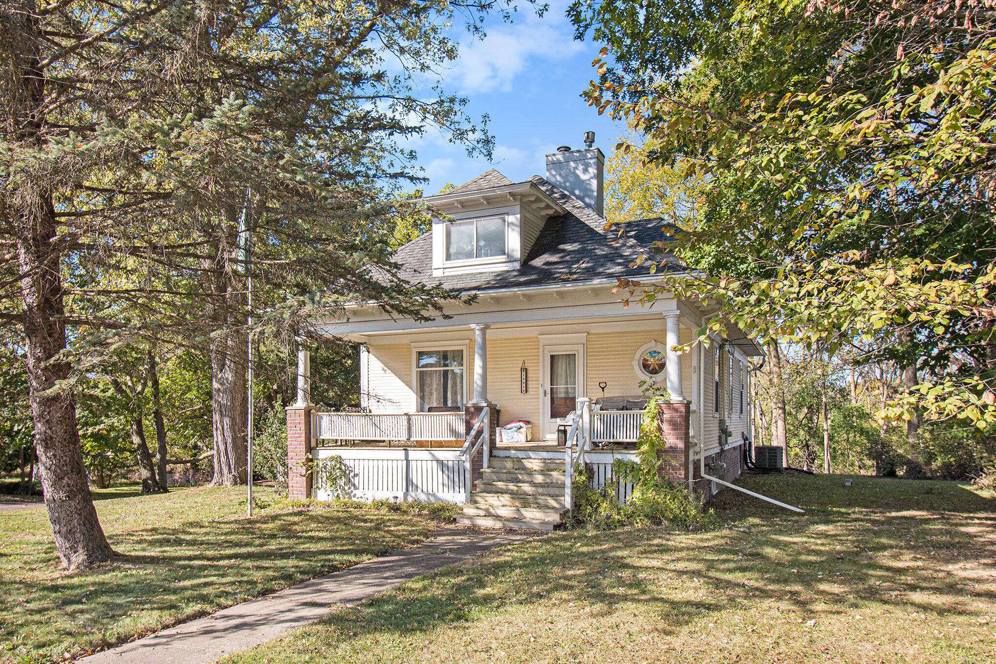 Bath, MI 48808,13920 Main ST