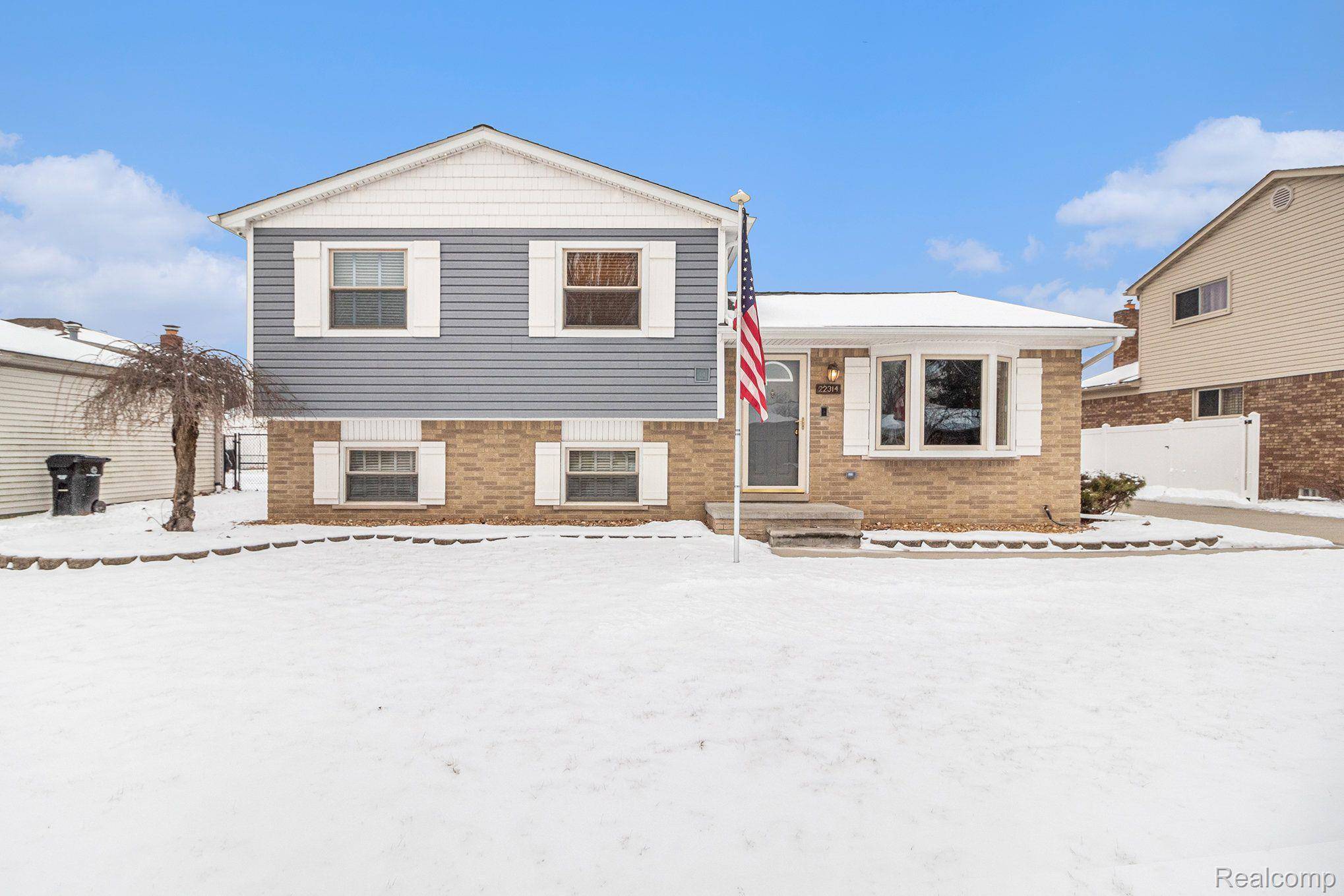 Woodhaven, MI 48183,22314 CAMILLE DR