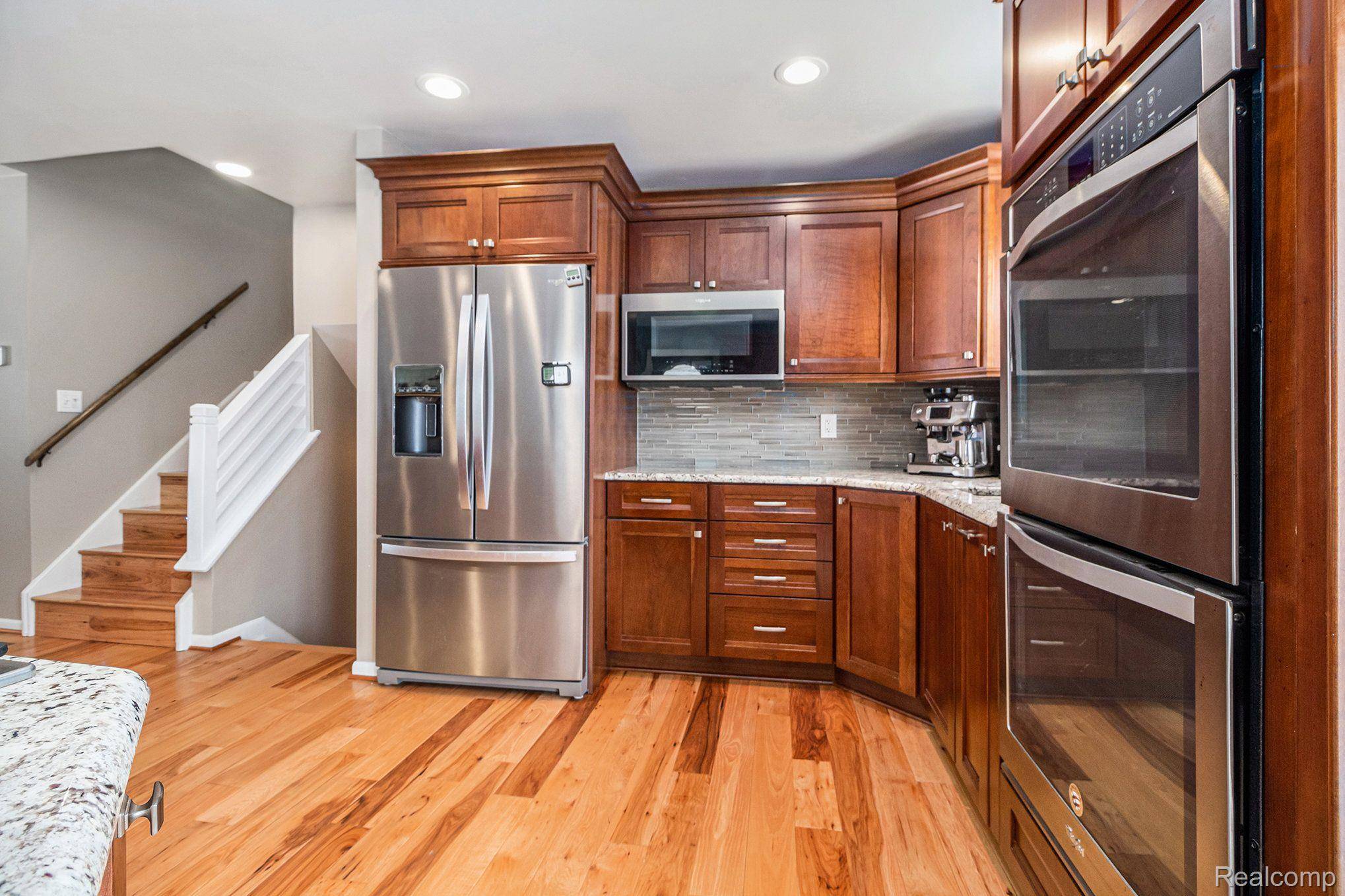 Woodhaven, MI 48183,22314 CAMILLE DR