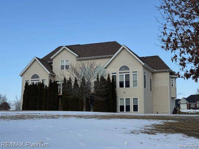 Howell, MI 48843,3511 KIPLING CIR