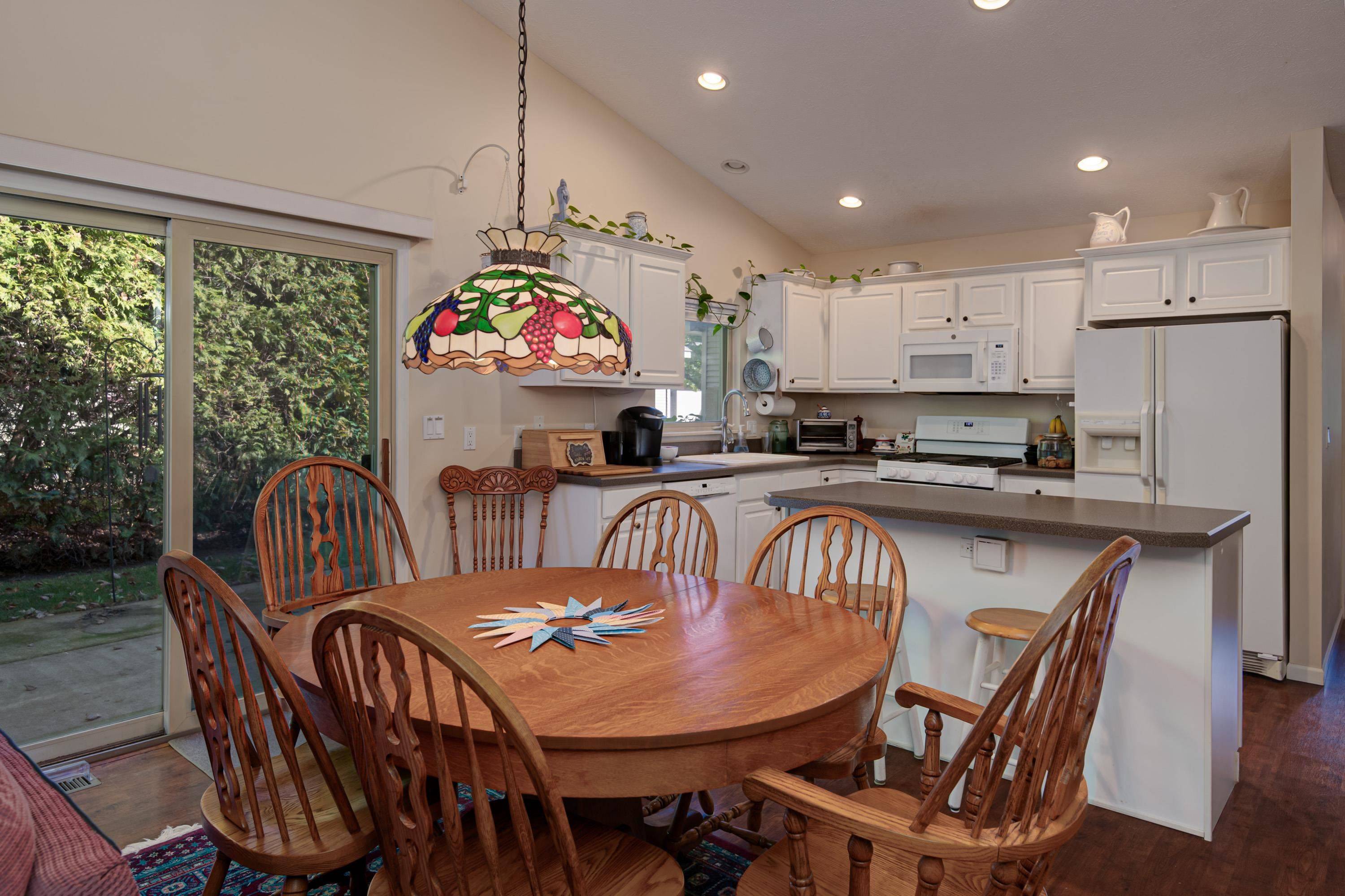 Traverse City, MI 49686,1295 Terra RD