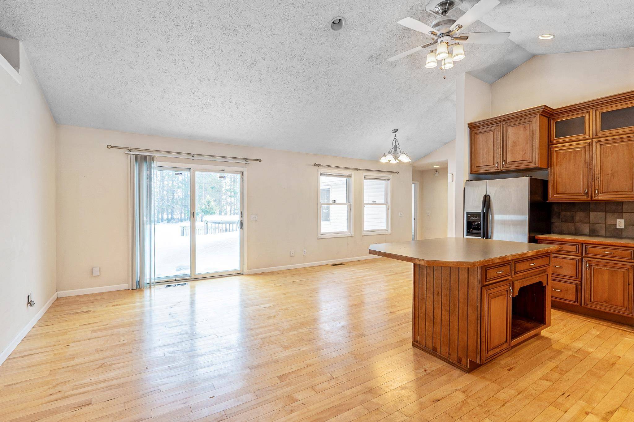 Traverse City, MI 49685,1143 Mulberry DR