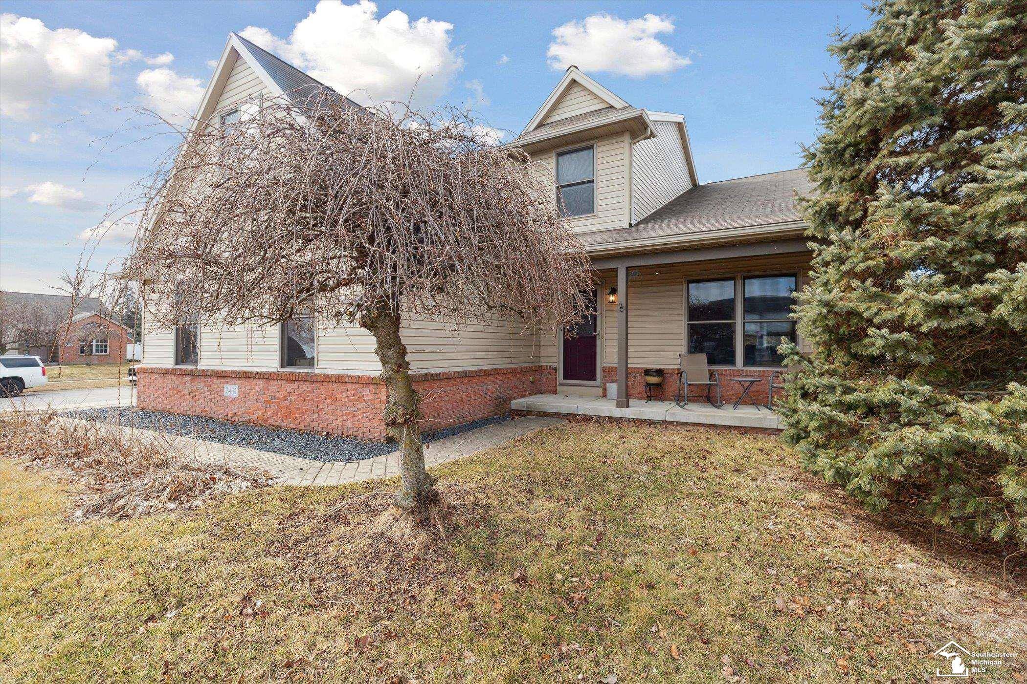 Temperance, MI 48182,7441 Tallgrass DR