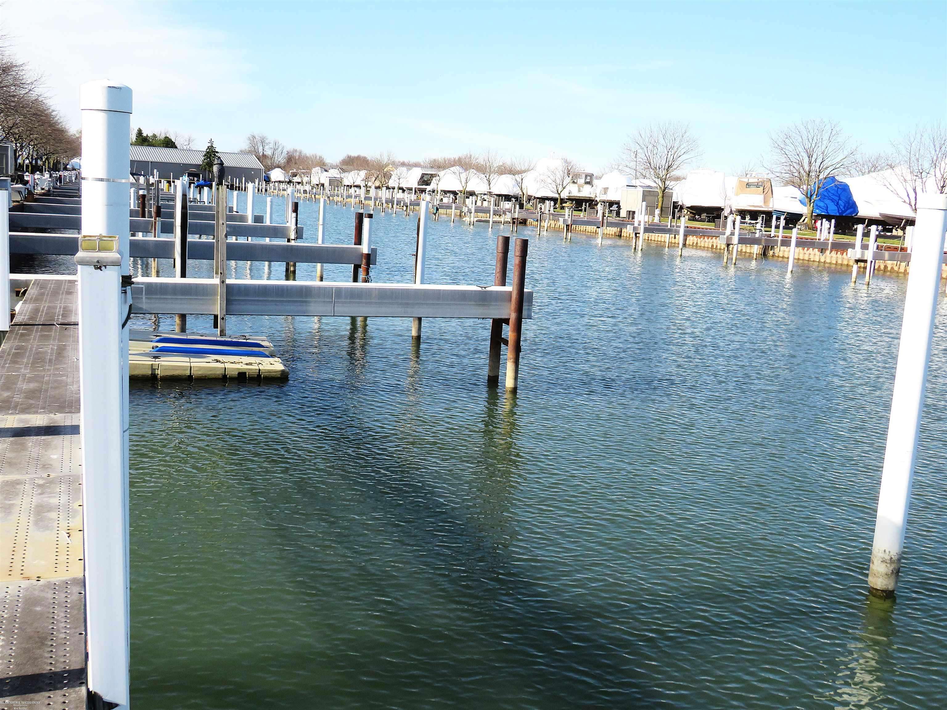 Harrison Twp, MI 48045,41700 Conger Bay G-269 DR