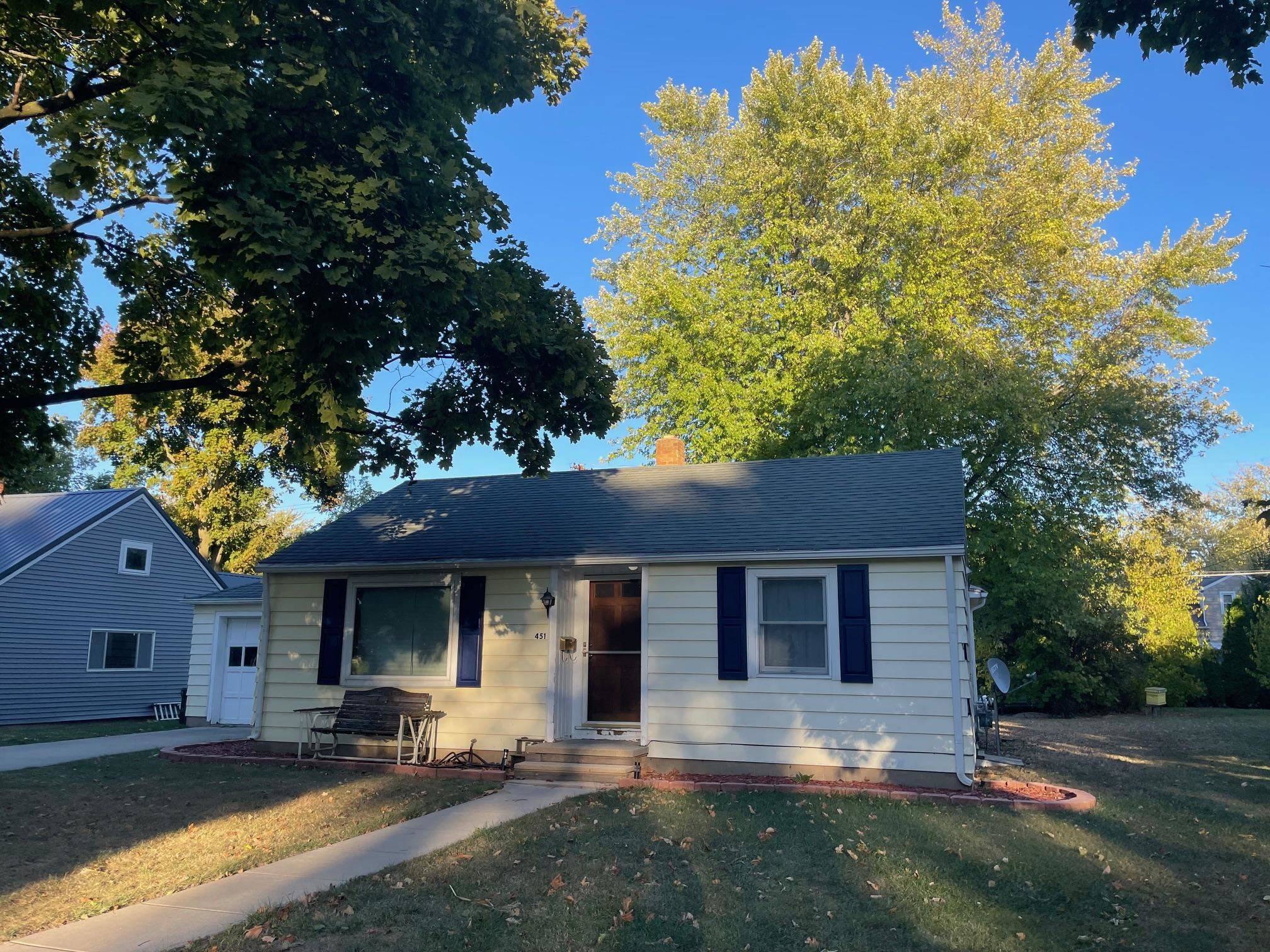 Sebewaing, MI 48759,451 S 5th ST