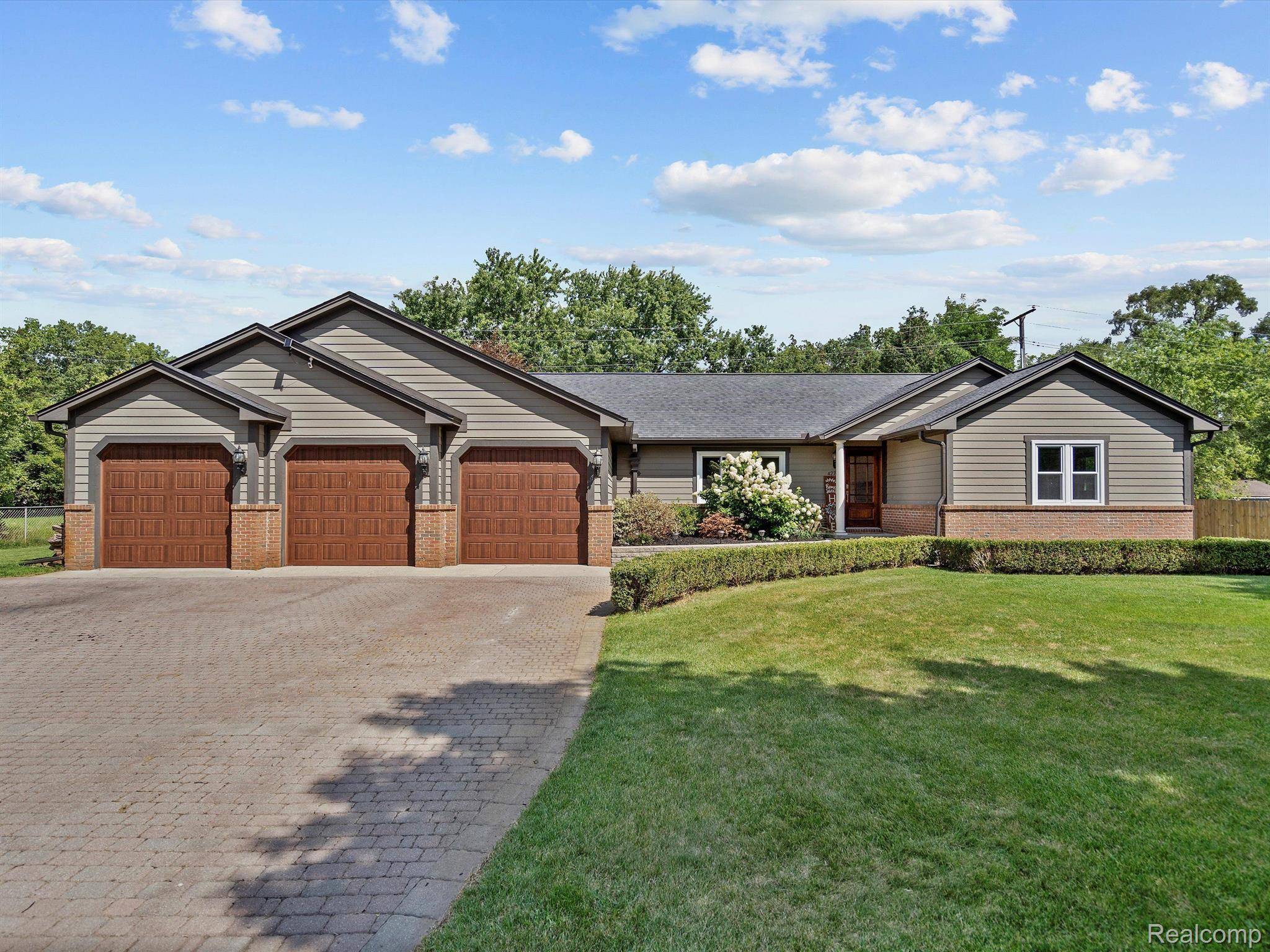 Rochester, MI 48306,4275 SPRINGDALE ST