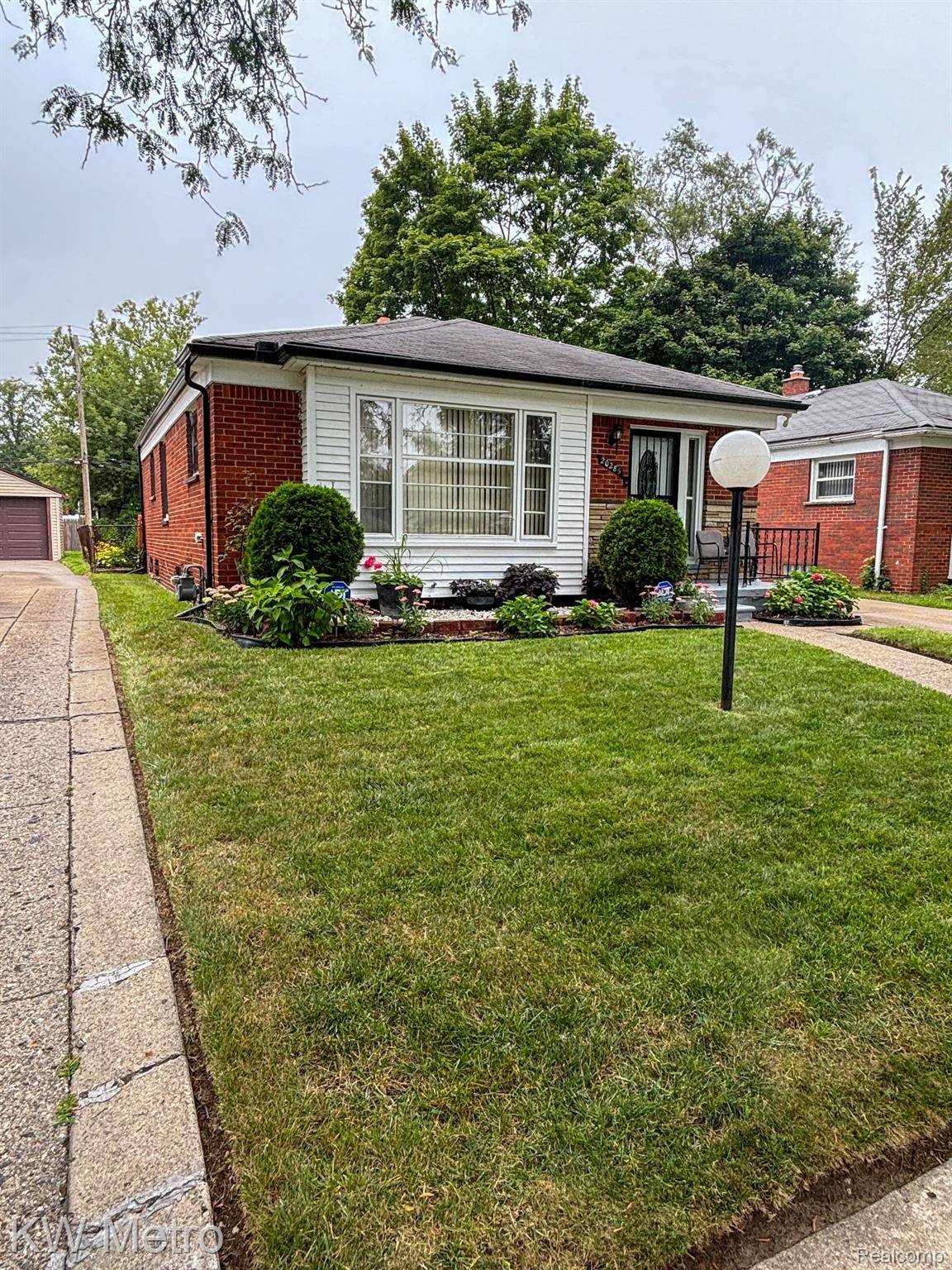 Detroit, MI 48219,20285 GRANDVILLE AVE