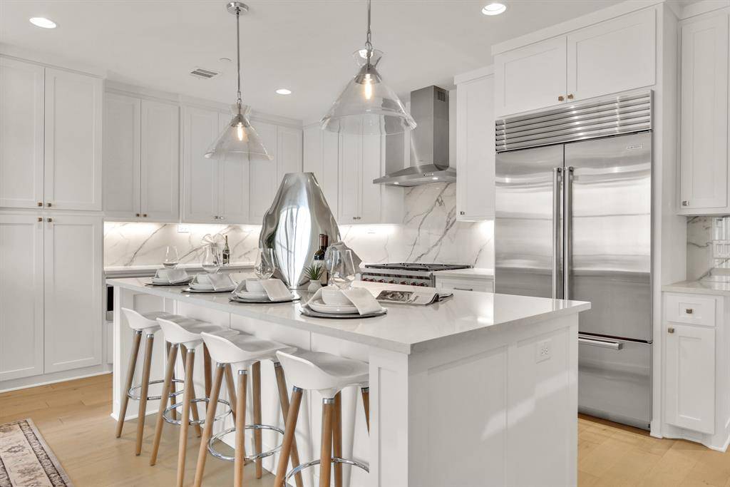 University Park, TX 75205,4116 University Boulevard #C5