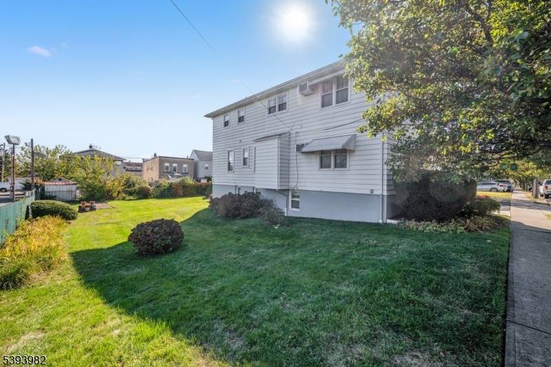 Lodi Boro, NJ 07644,356 Westminster Pl