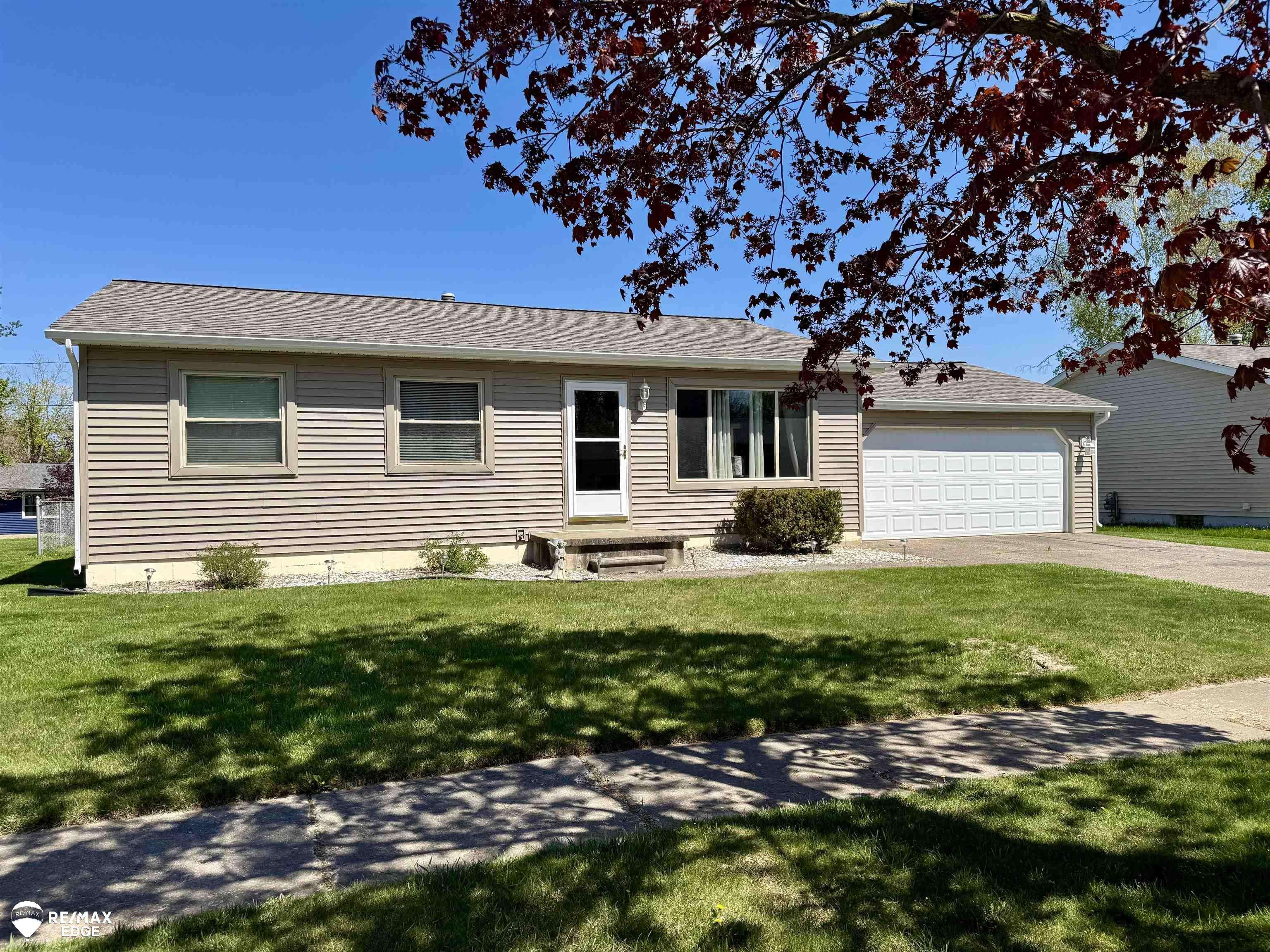 Davison, MI 48423,817 Hemlock DR