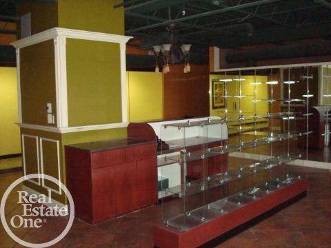 Shelby Twp, MI 48315,45305 Market ST