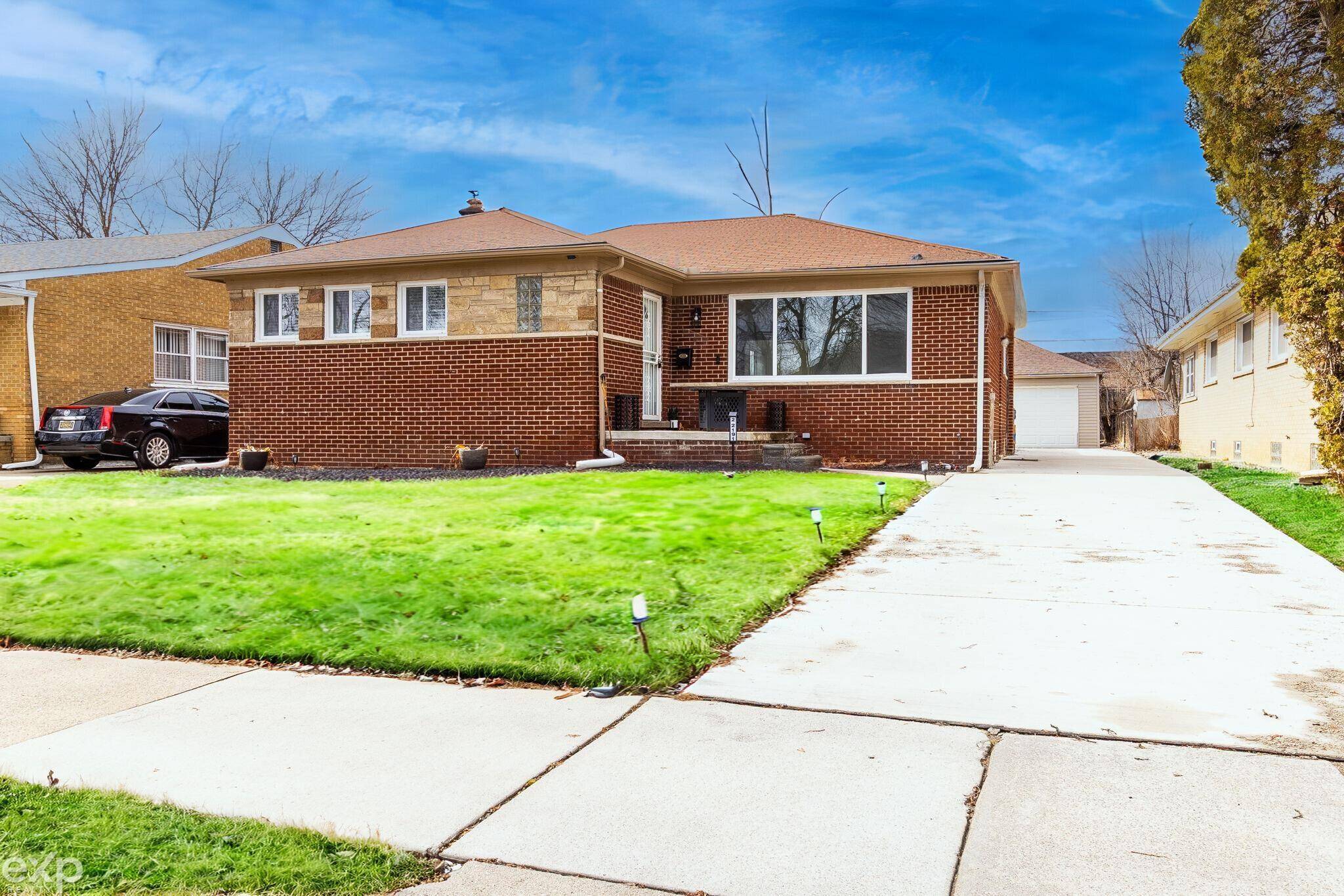 Oak Park, MI 48237,22191 Westhampton ST