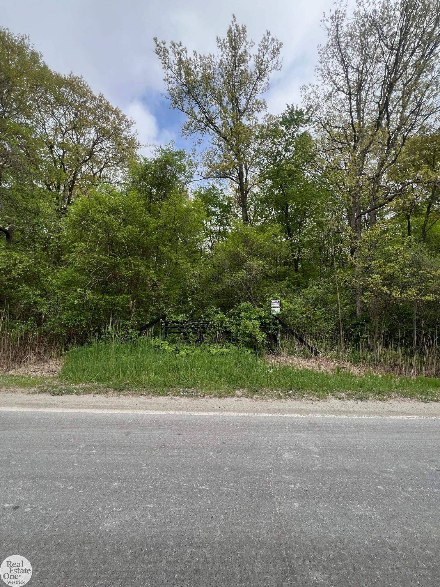 Algonac, MI 48001,0 Benoit RD