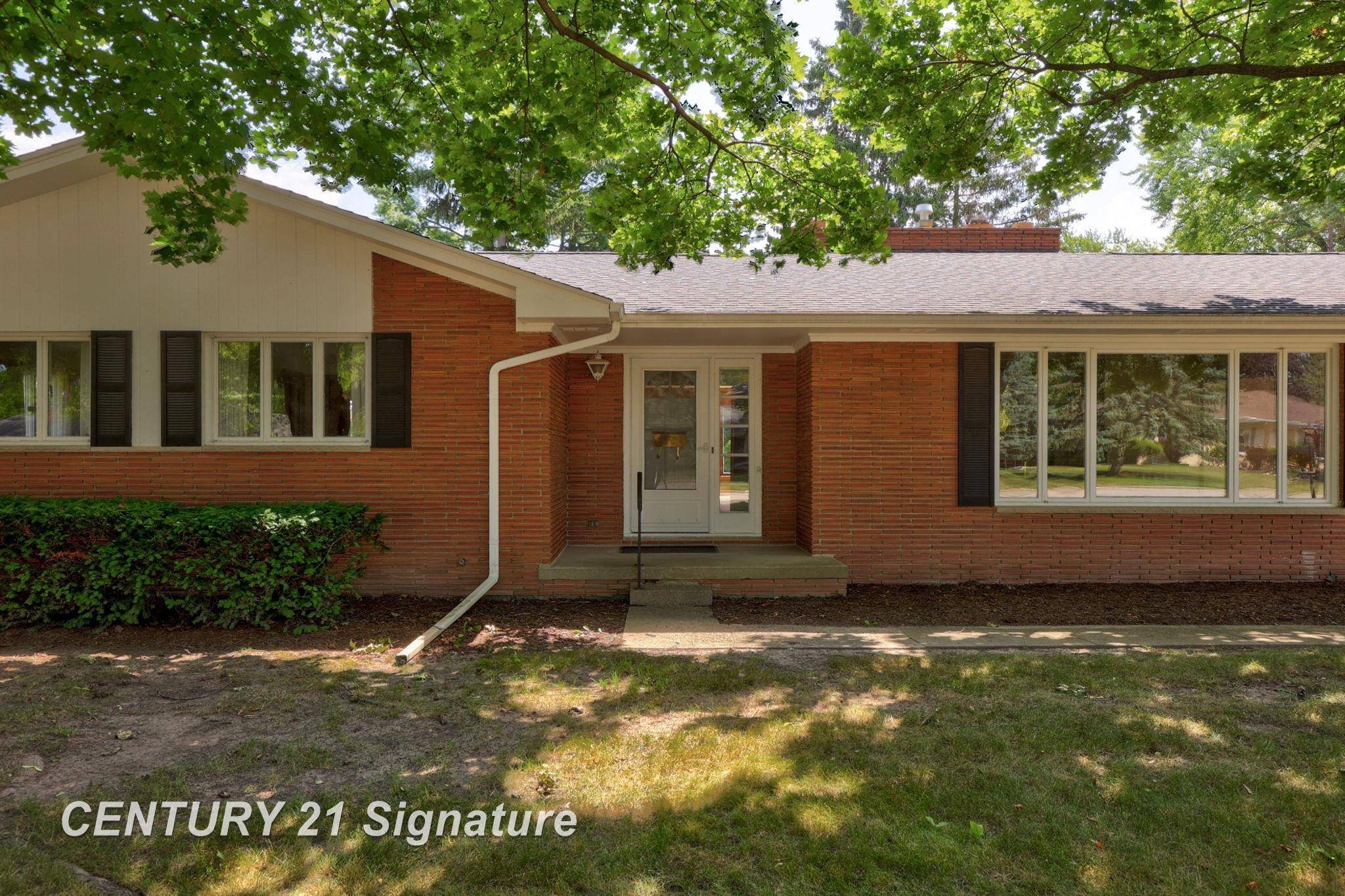 Saginaw, MI 48638,1330 Lathrup AVE