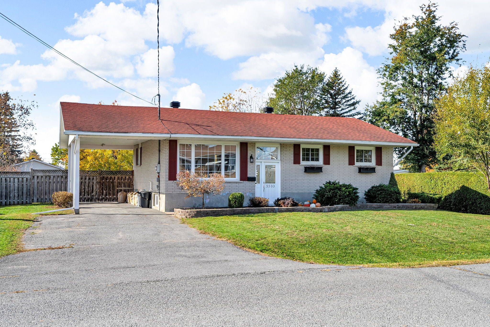 Cornwall, ON K6K 1E1,3310 Poirier AVE