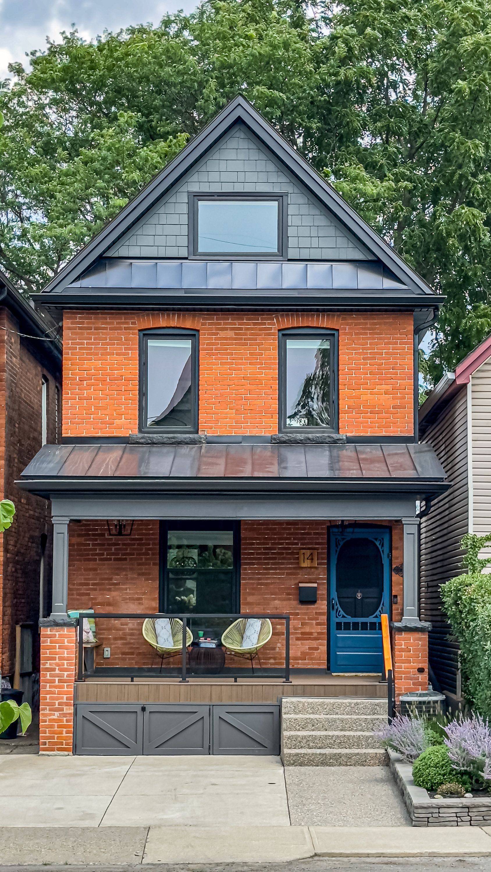 Hamilton, ON L8P 2B2,14 Chatham ST