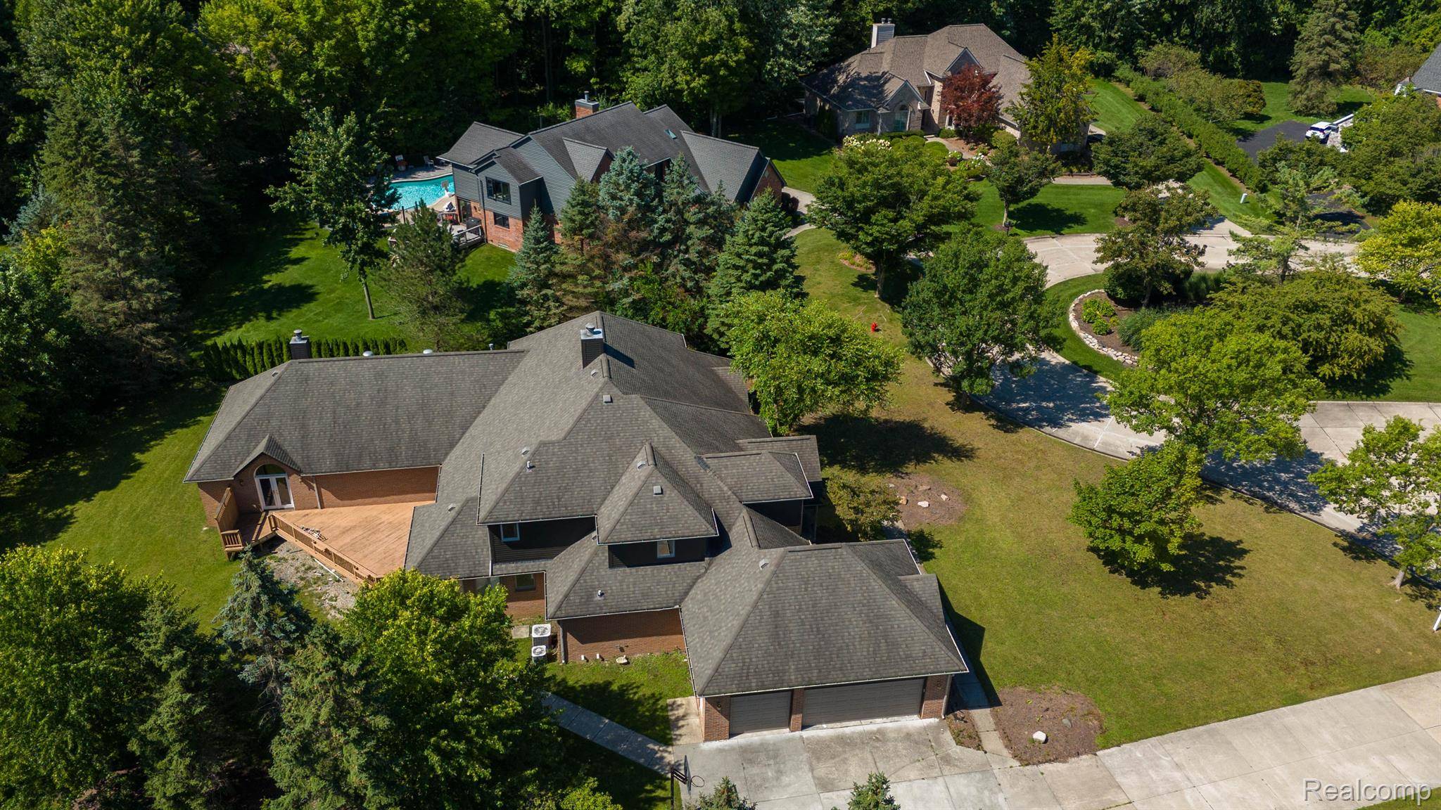 Novi, MI 48374,22463 NORFOLK CT