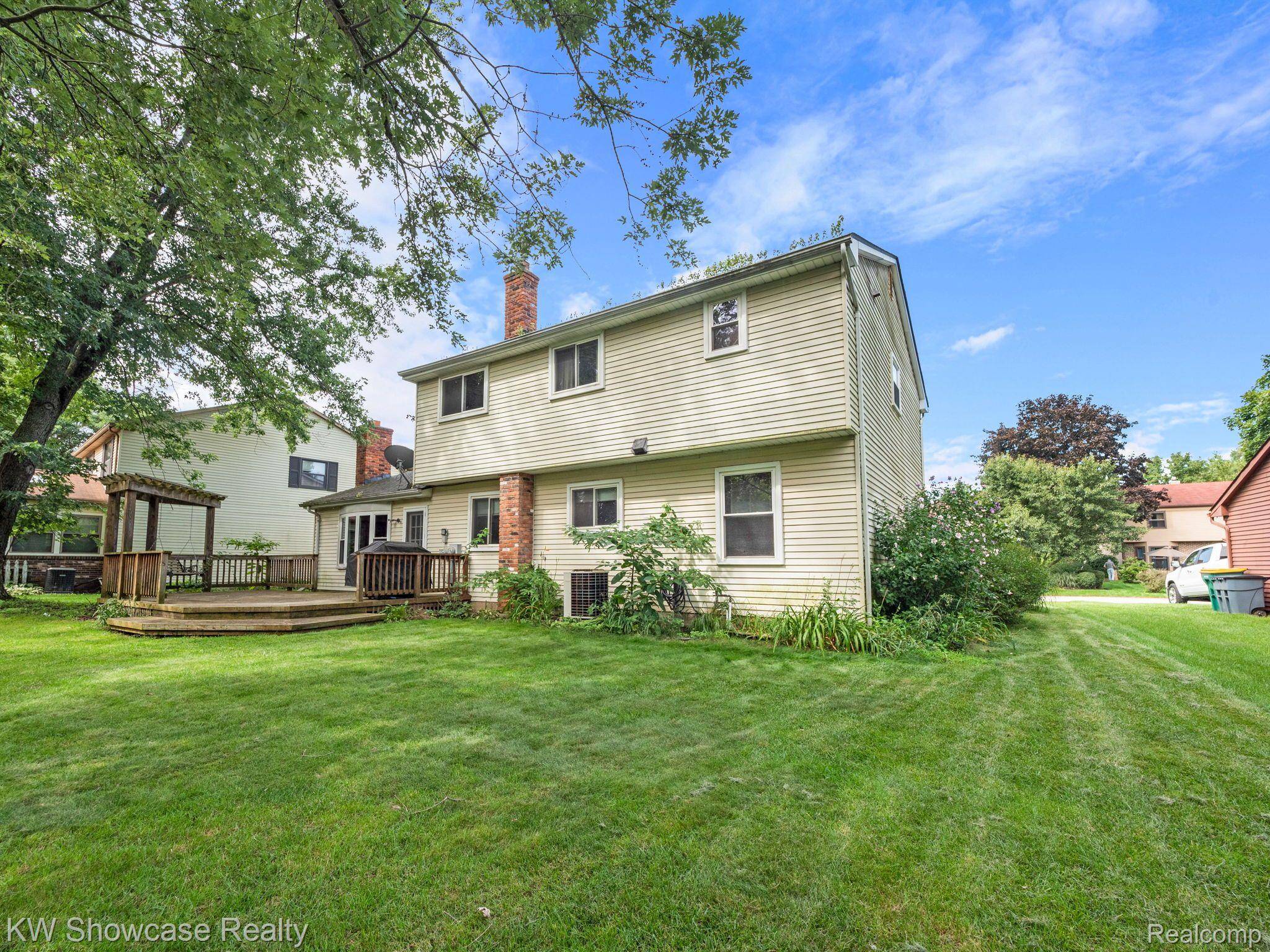 Wixom, MI 48393,1378 CHERRYSTONE CT