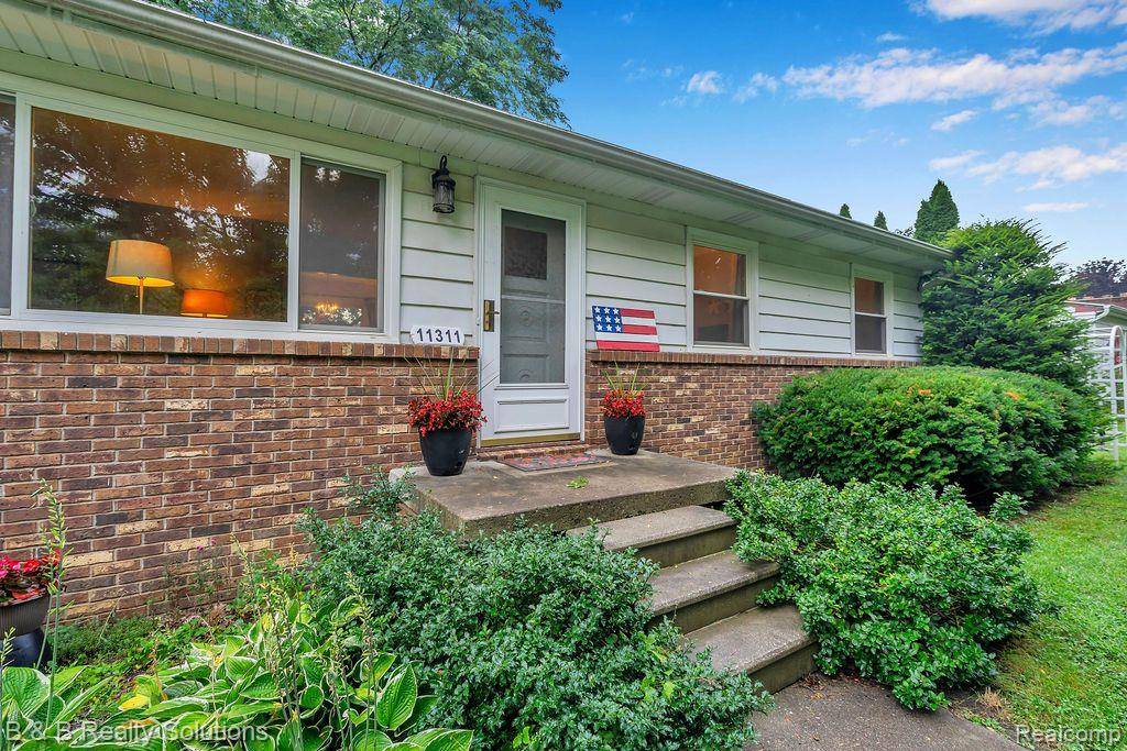 Clio, MI 48420,11311 N JENNINGS RD