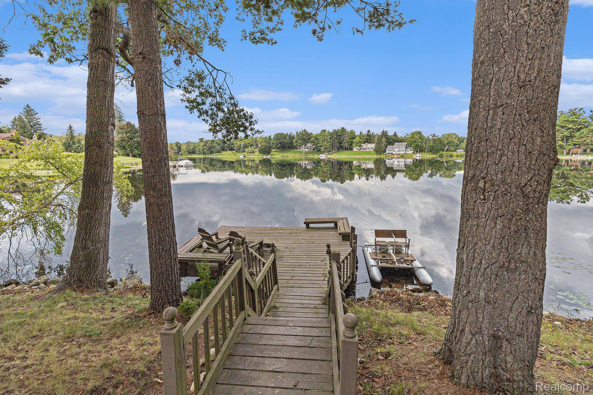 Lake Orion, MI 48362,1160 ABSEGUAMI TRL