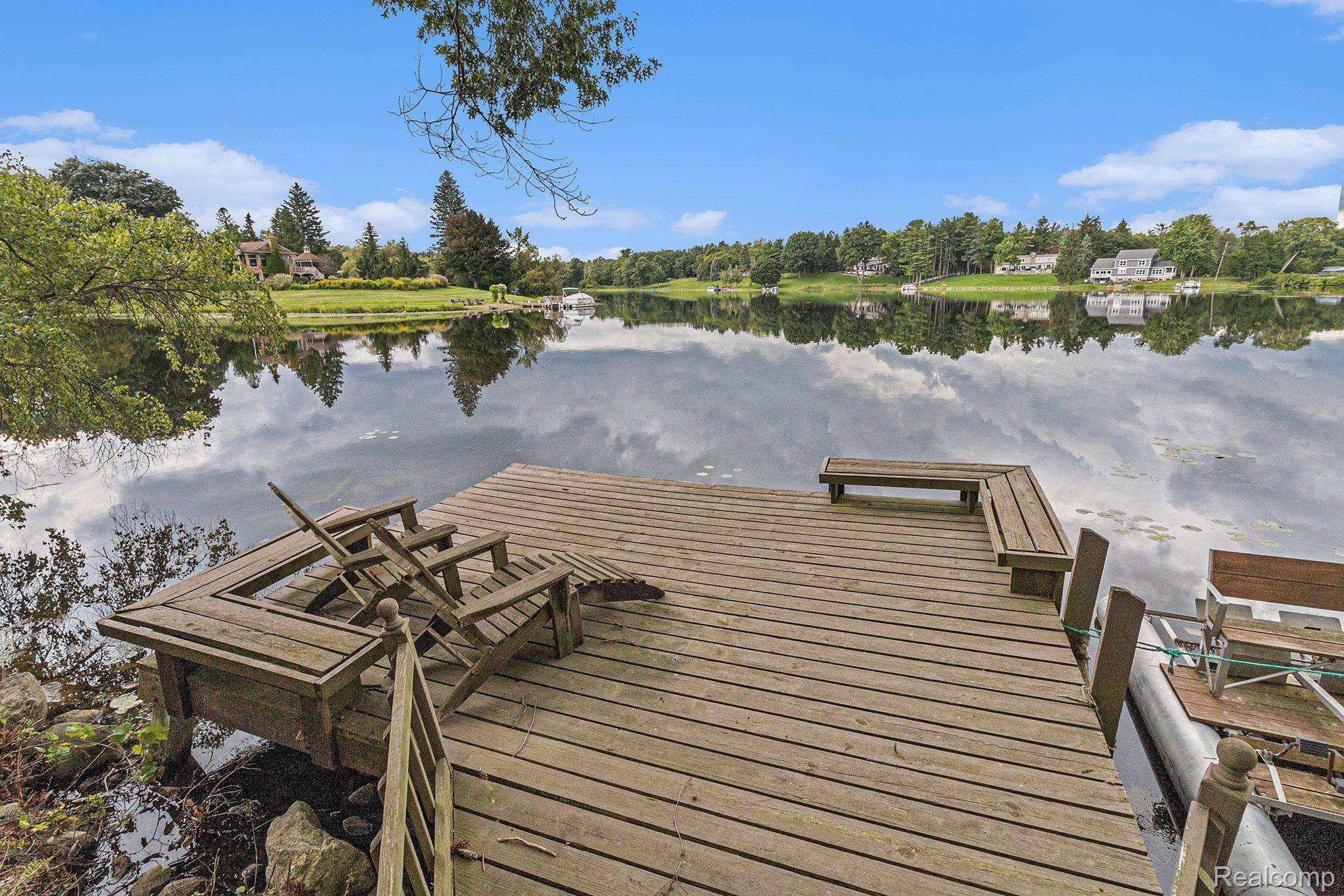 Lake Orion, MI 48362,1160 ABSEGUAMI TRL