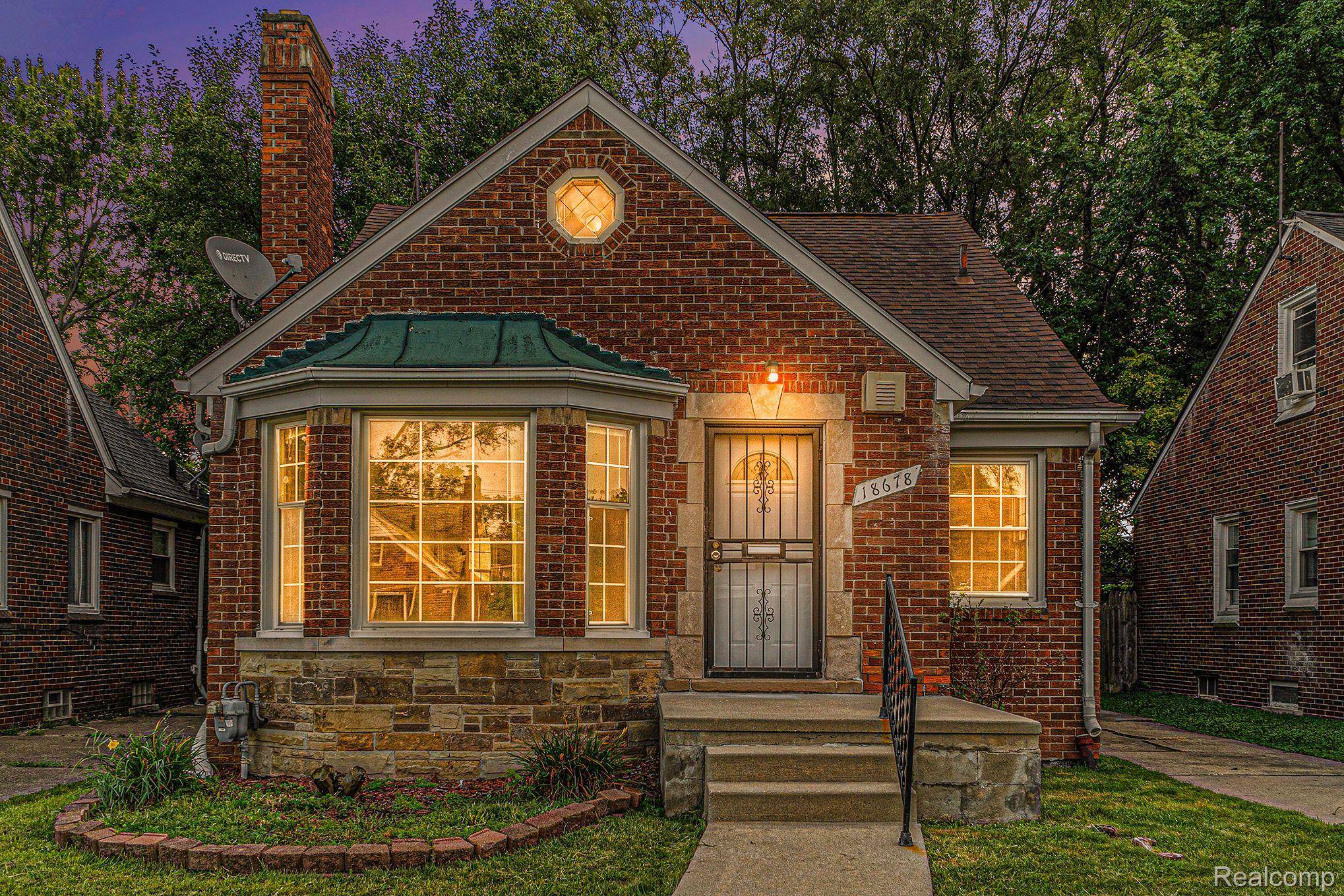 Detroit, MI 48235,18678 PREST ST